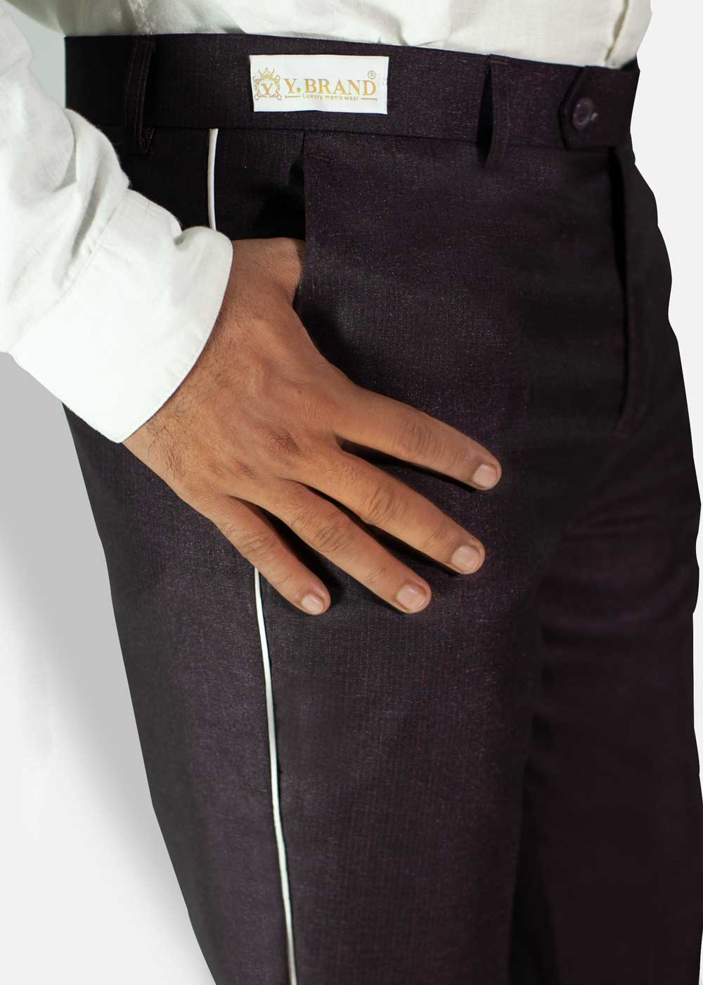 suiting Pants in Maroon