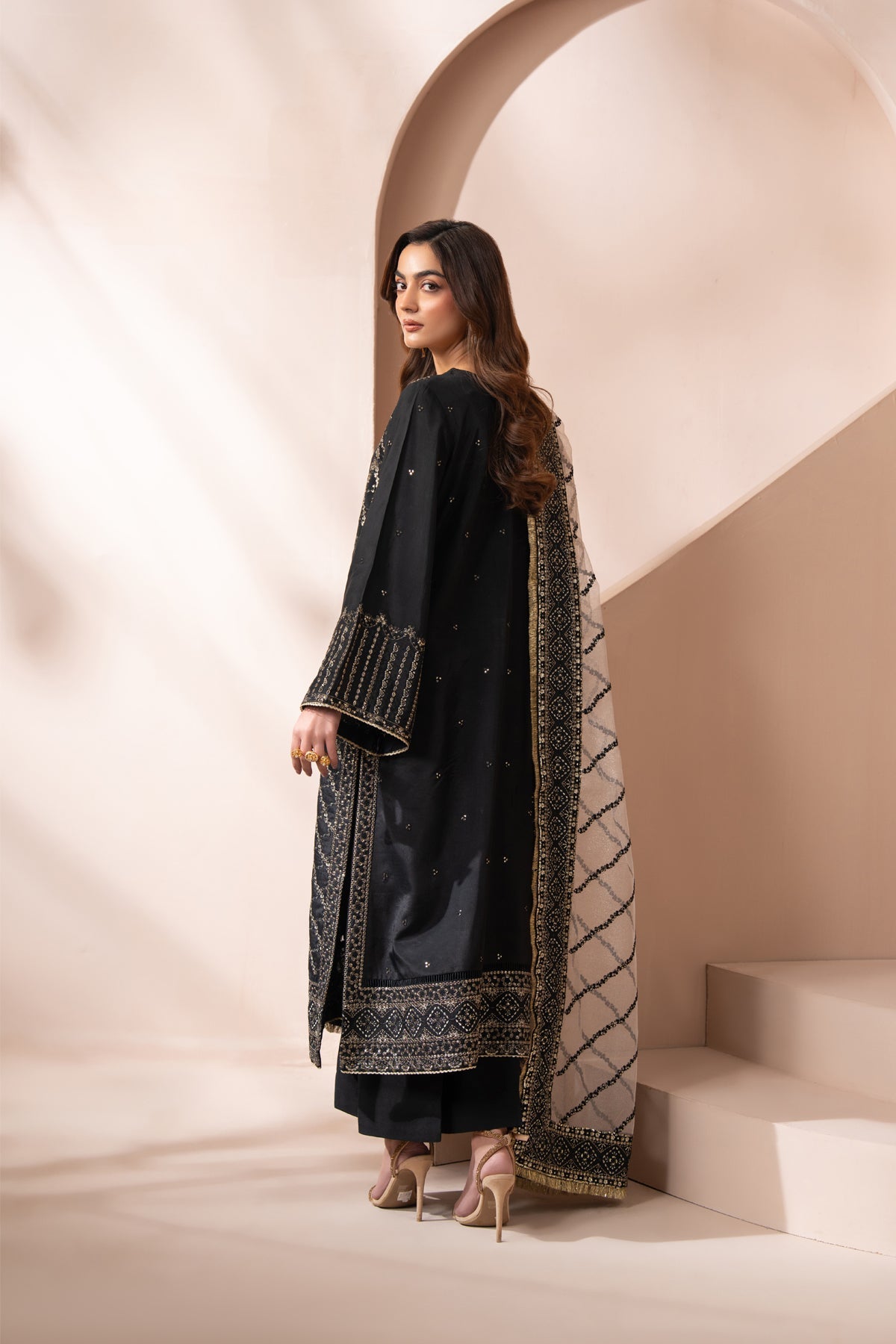 Zaeva Luxury Festive Formals – AYANEH