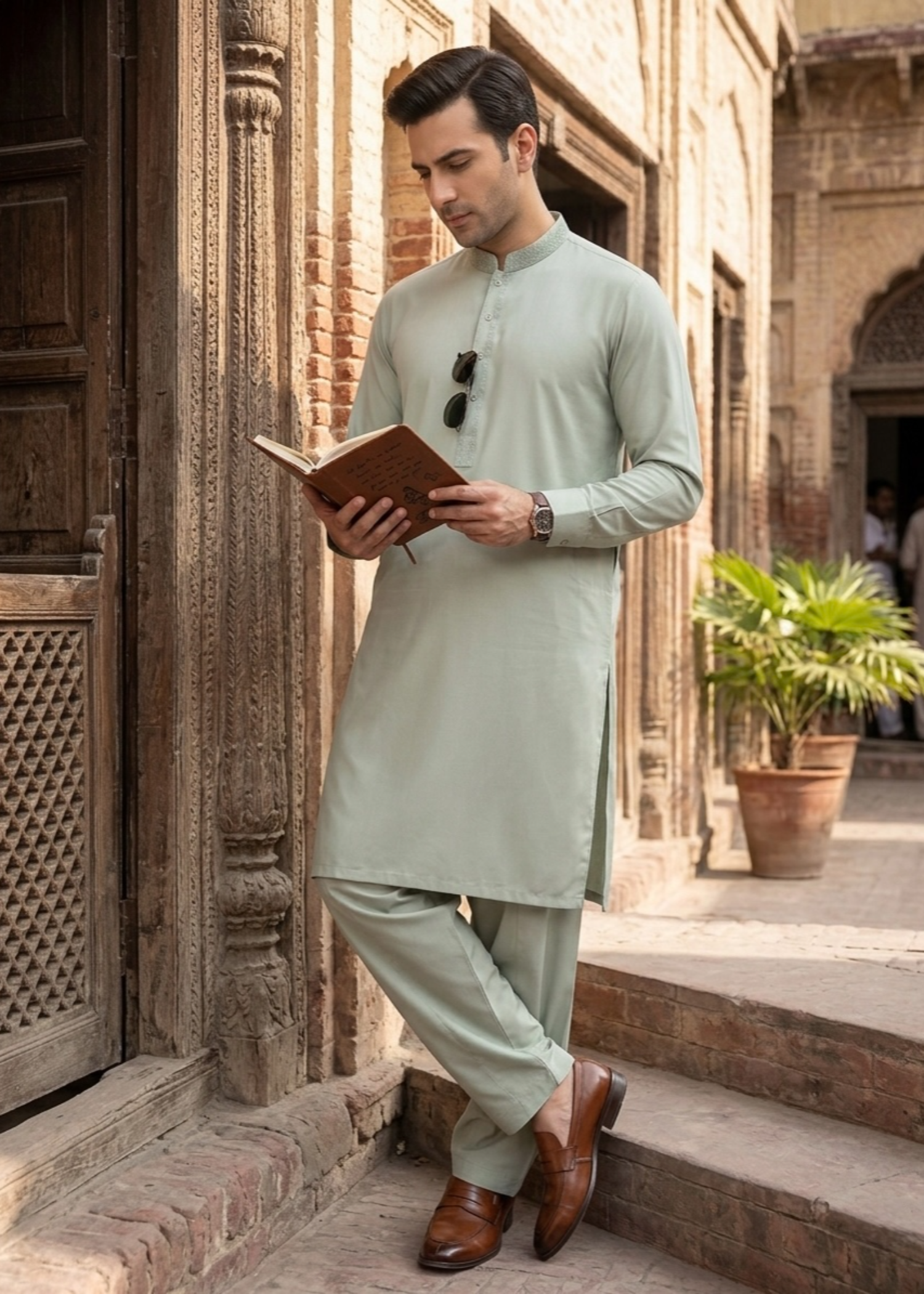 wash & wear Shalwar Kameez in Moss green