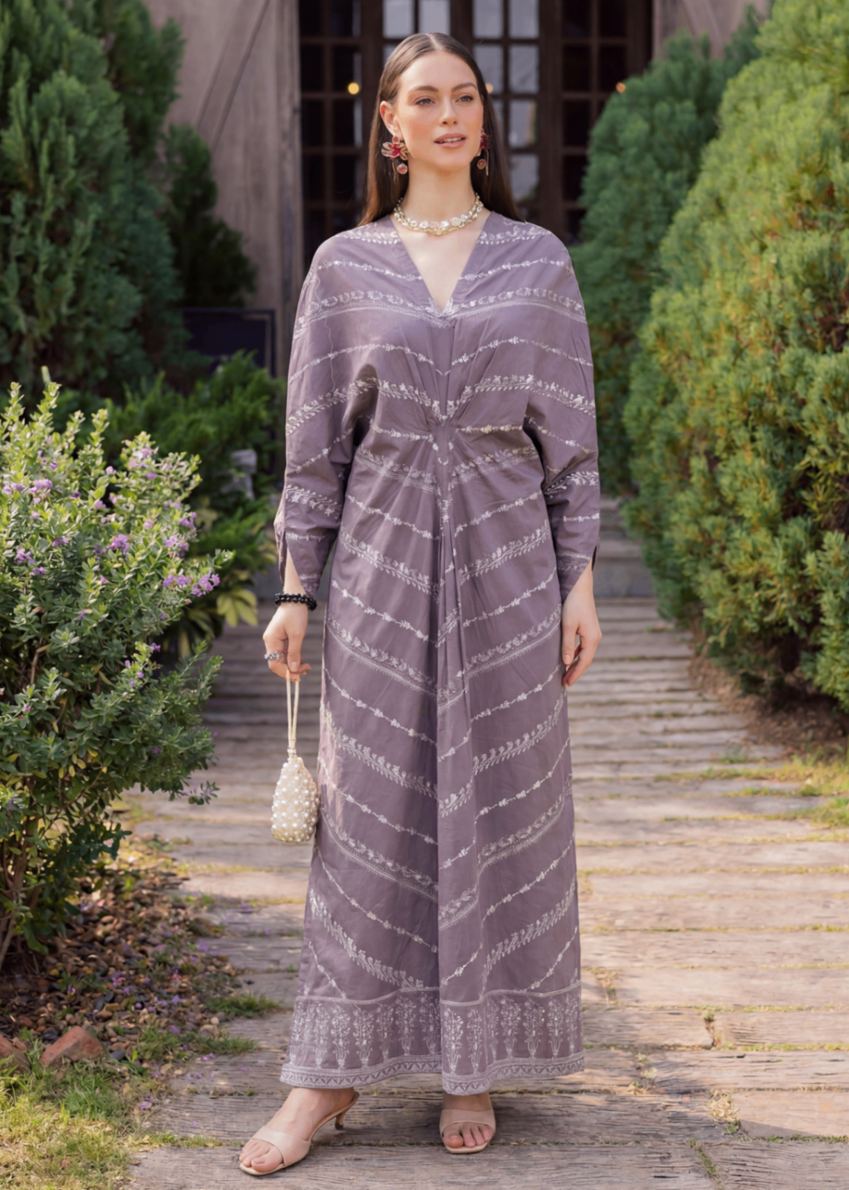 lawn Kaftan in Purple ash