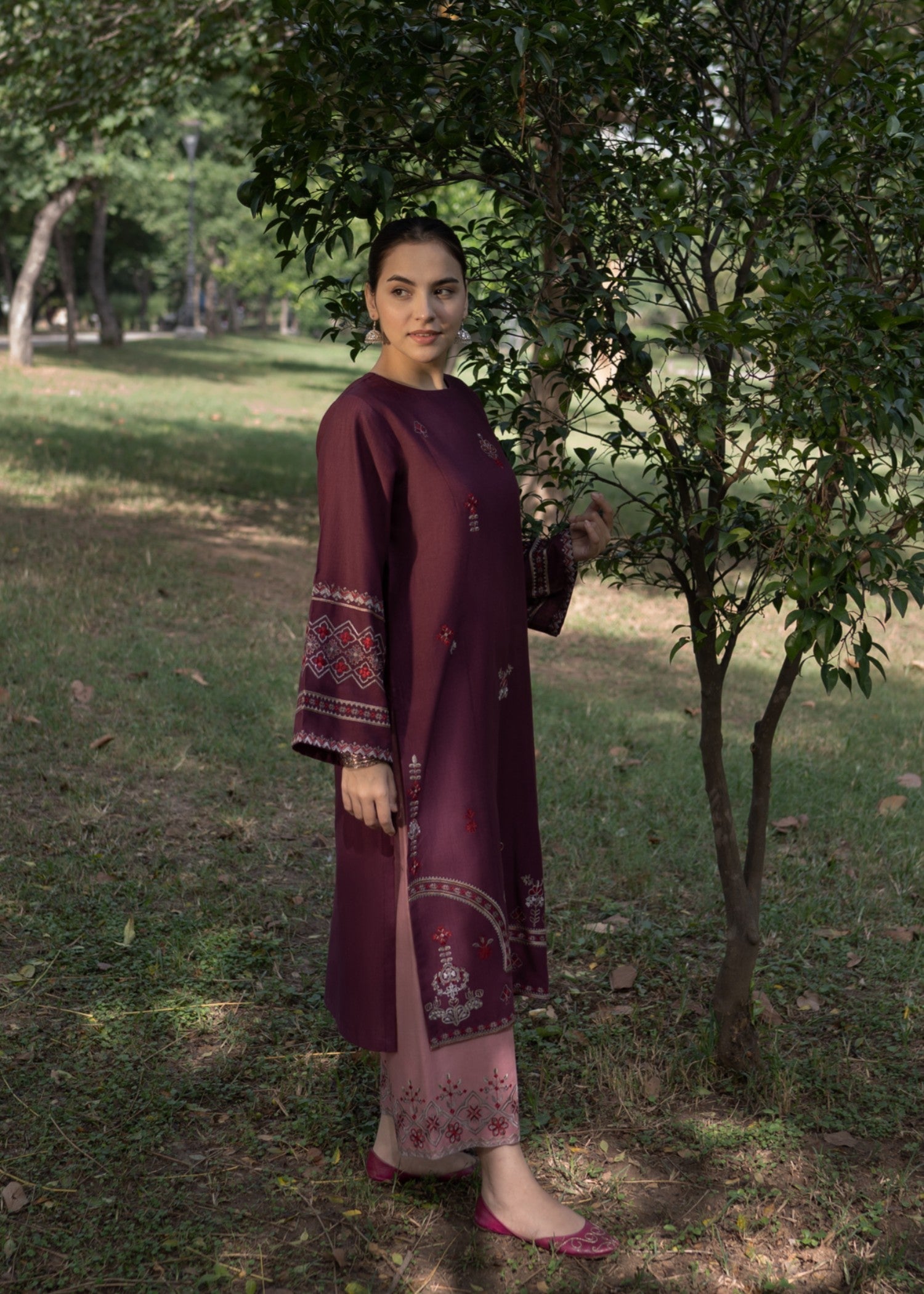 slub khaddar Kurta Set in Maroon