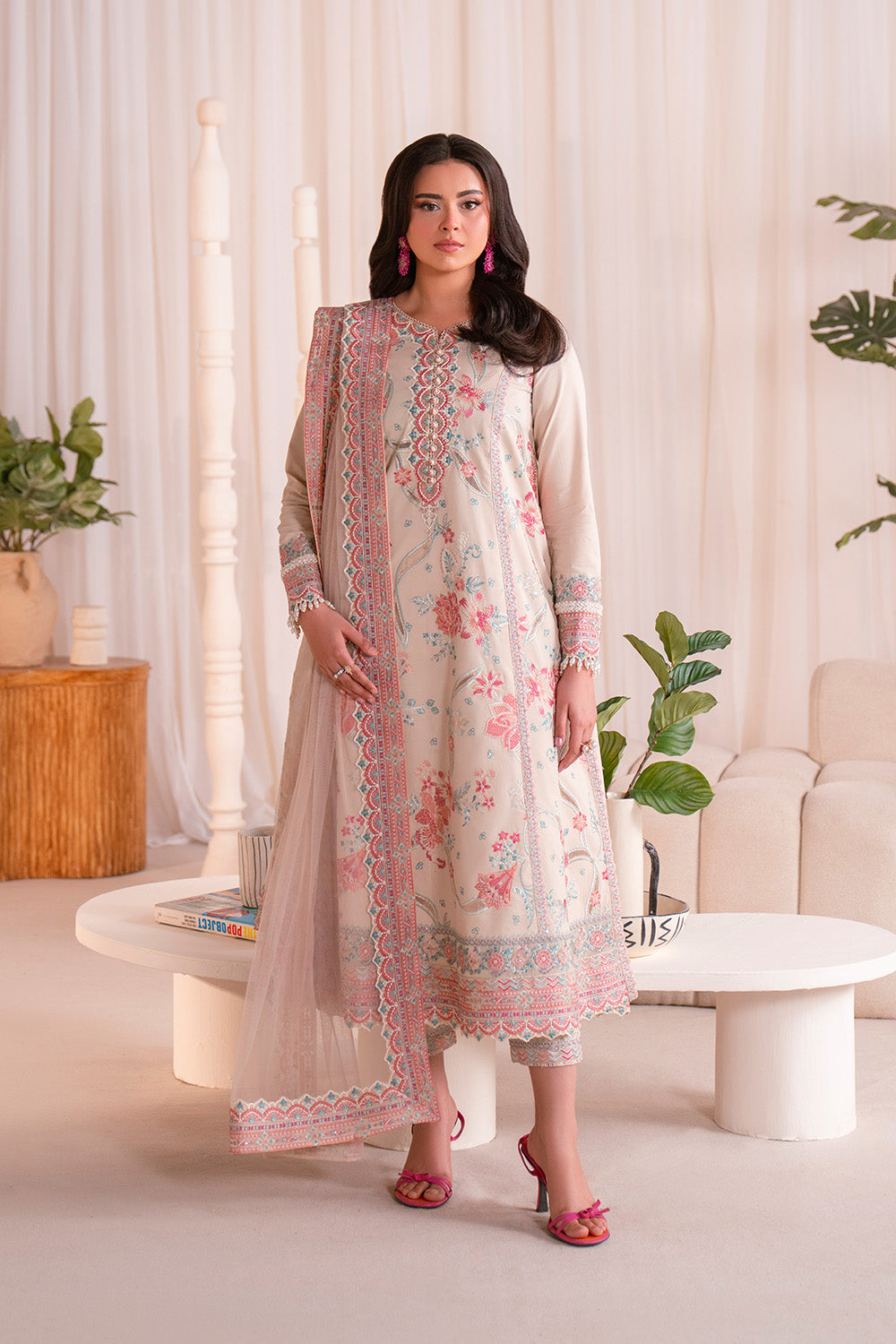 Bloom Poise Lawn Edit – MADELEINE - MSU0683