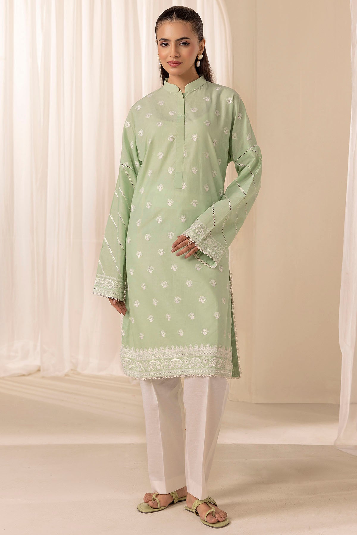 cambric Kurti in Mint green