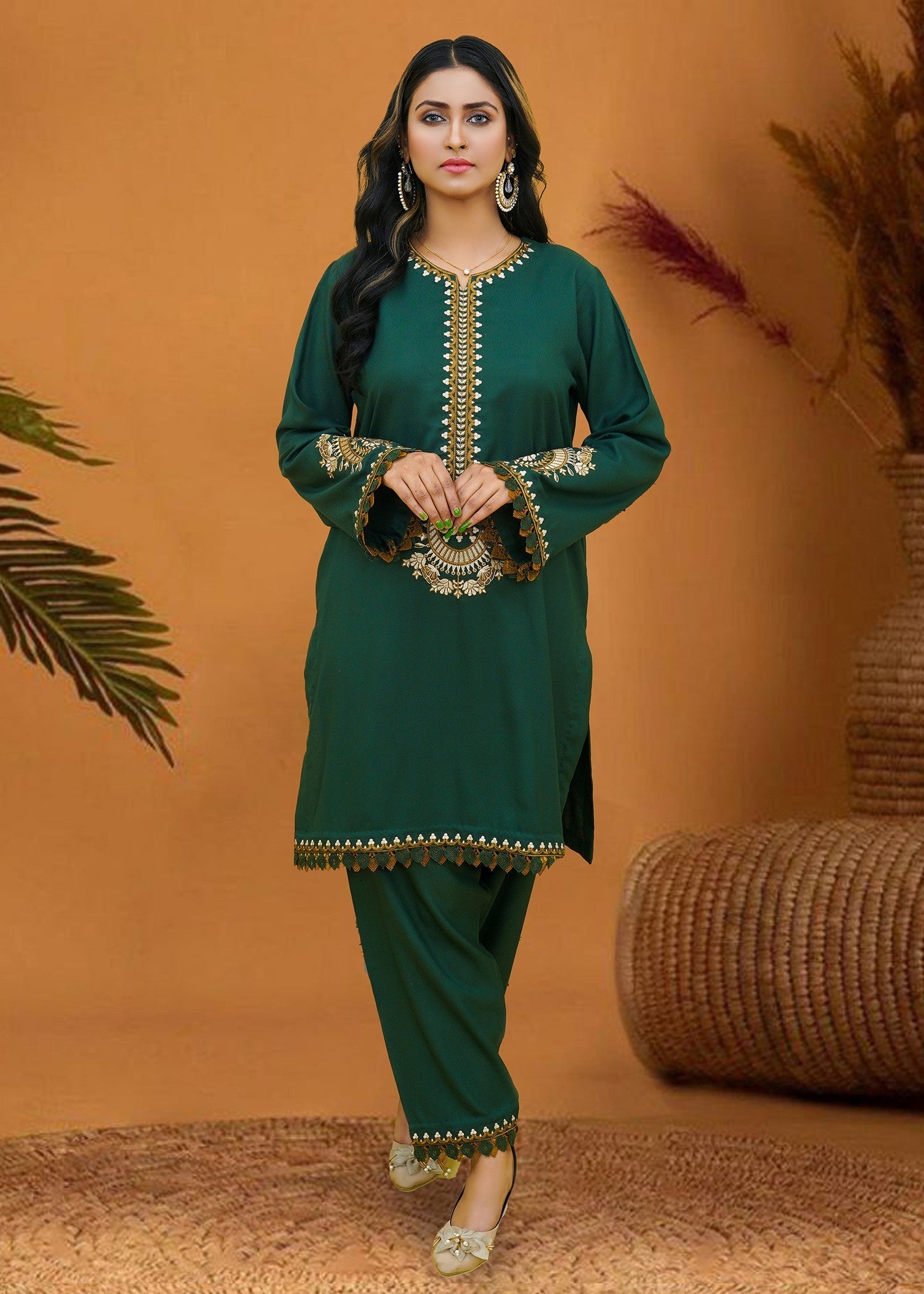 karandi Unstitched in Dark green