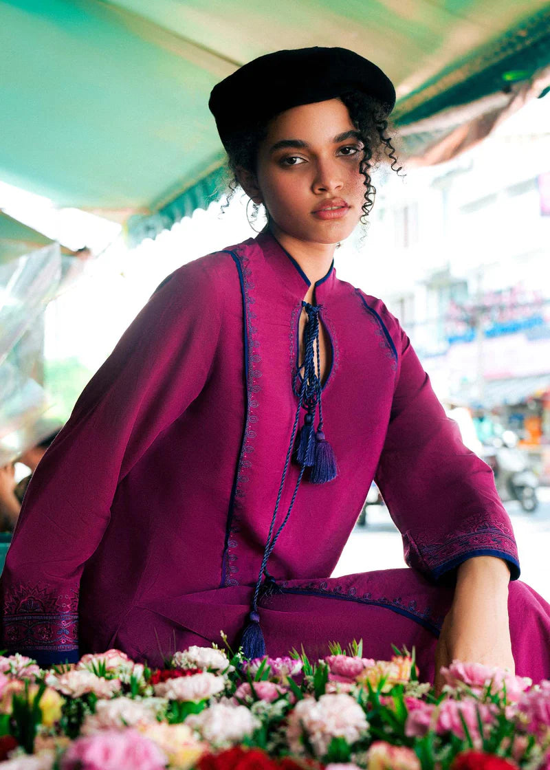 fine khaddar Kurta Set in Red violet