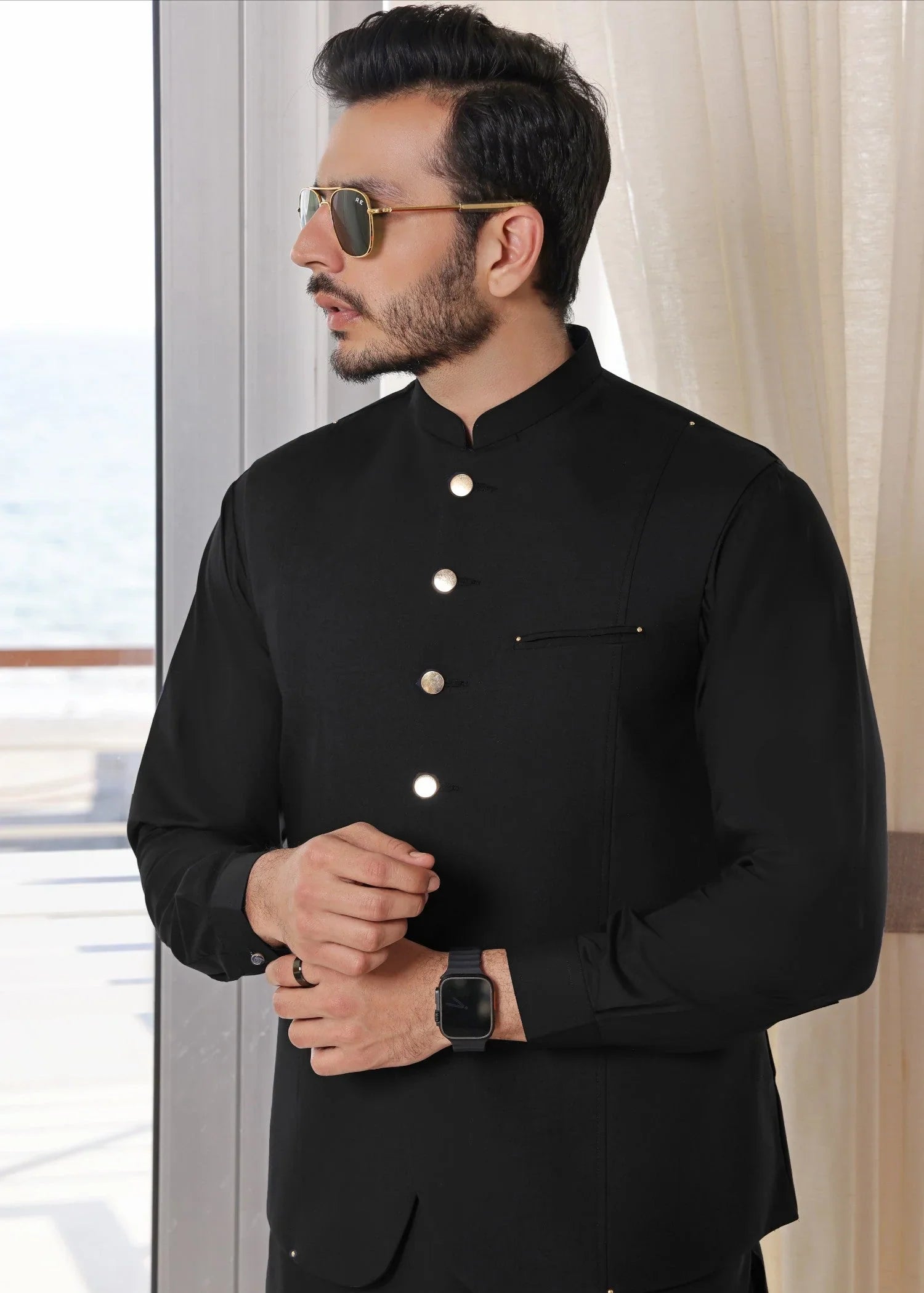 wash & wear Waistcoat in Black by The Great Masters (TGM)