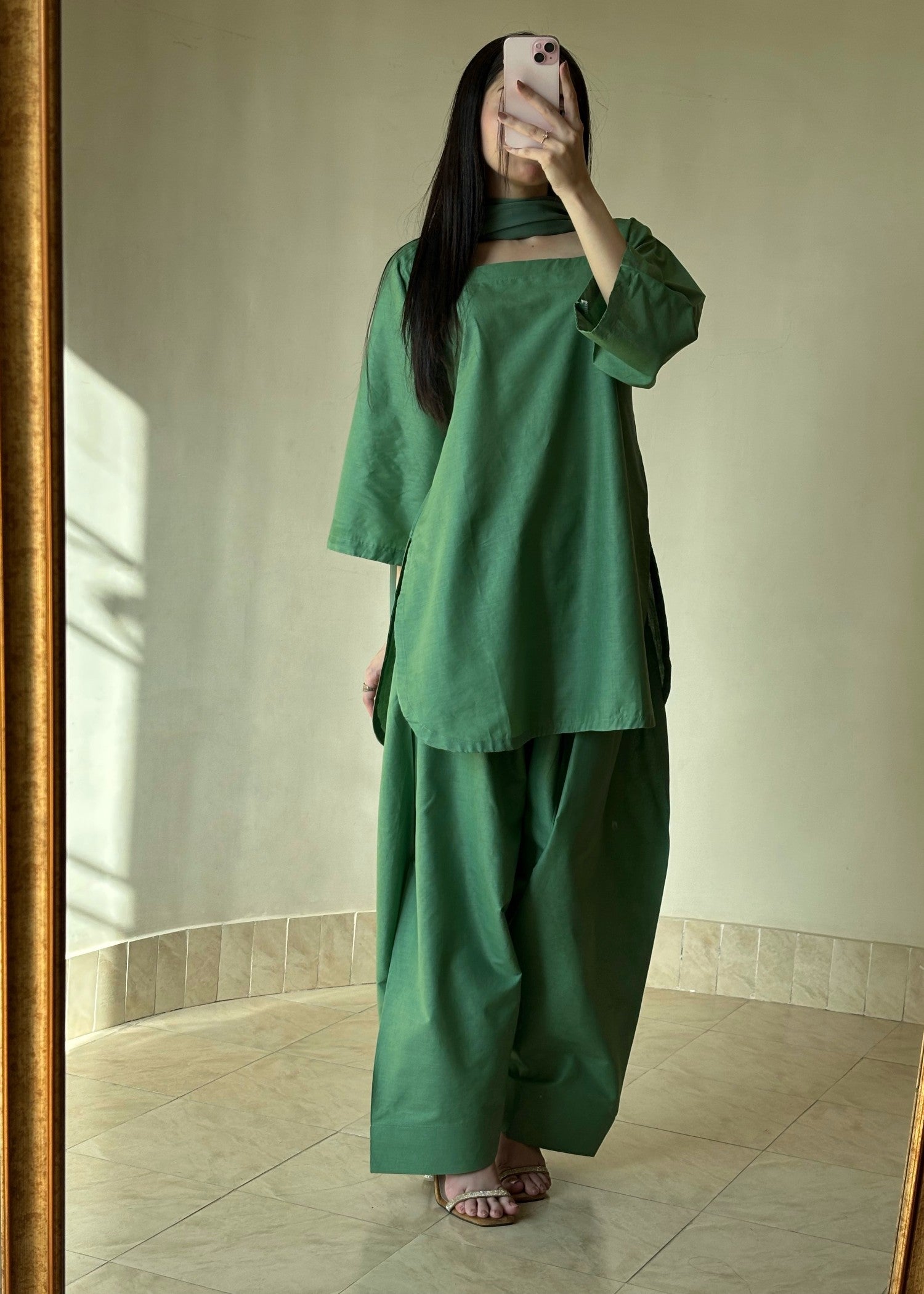 lawn Kurta Set in Pistachio green