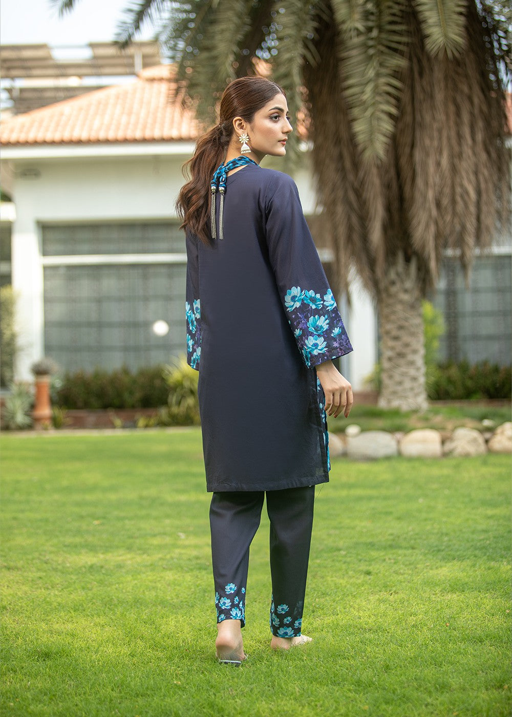 lawn Kurta Set in Dark blue