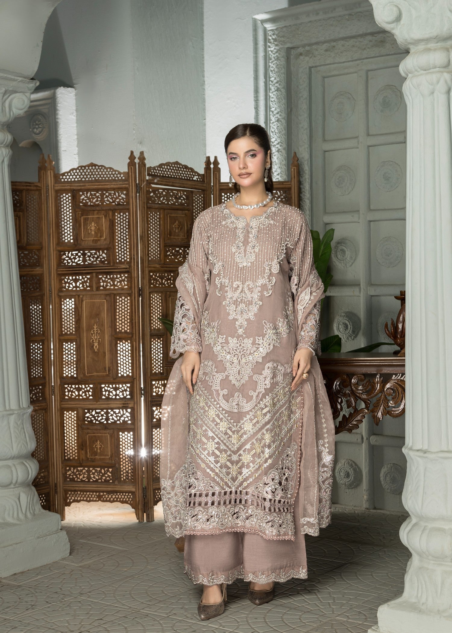 organza Kurta Set in Mauve