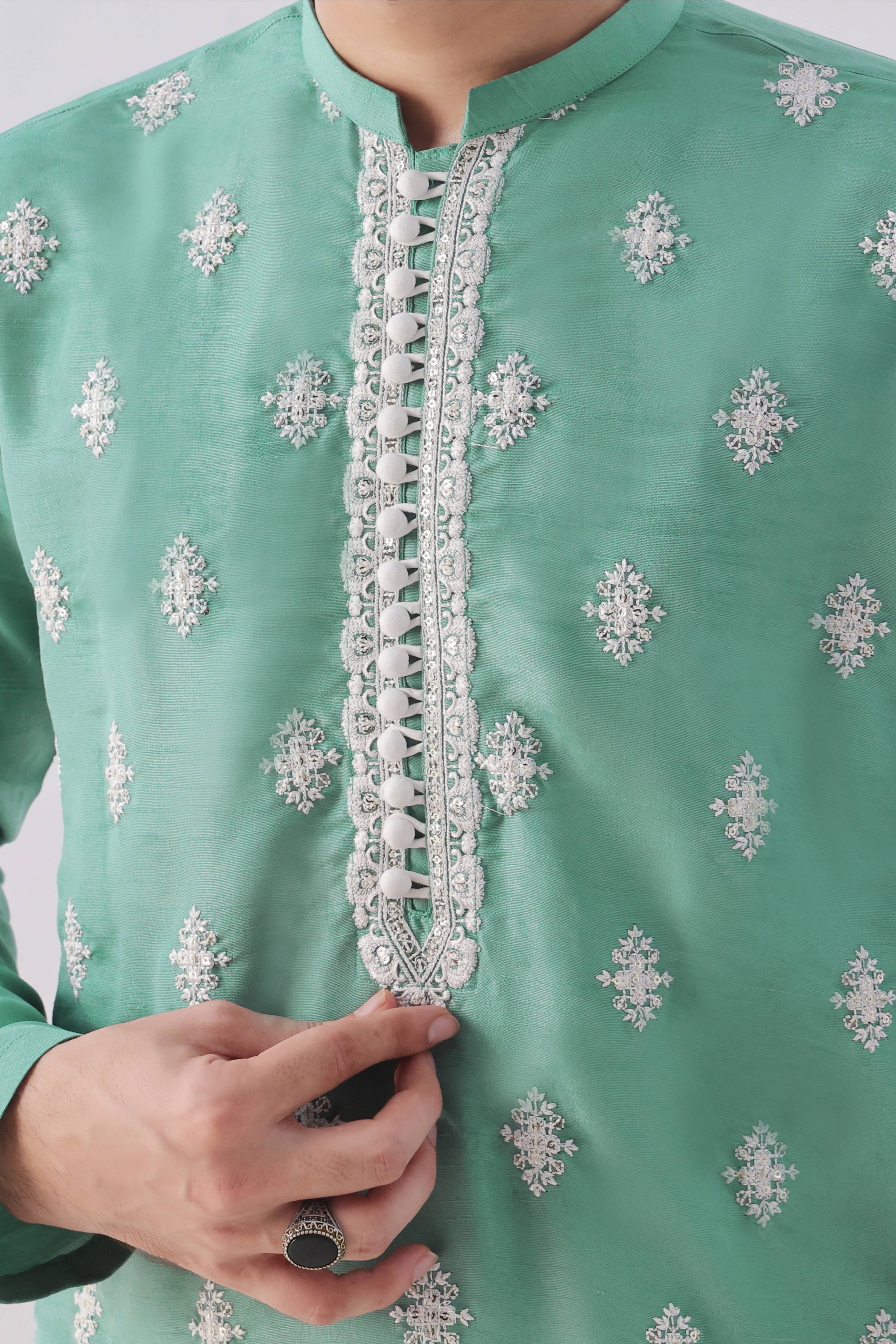 raw silk Kurta Set in Emerald green