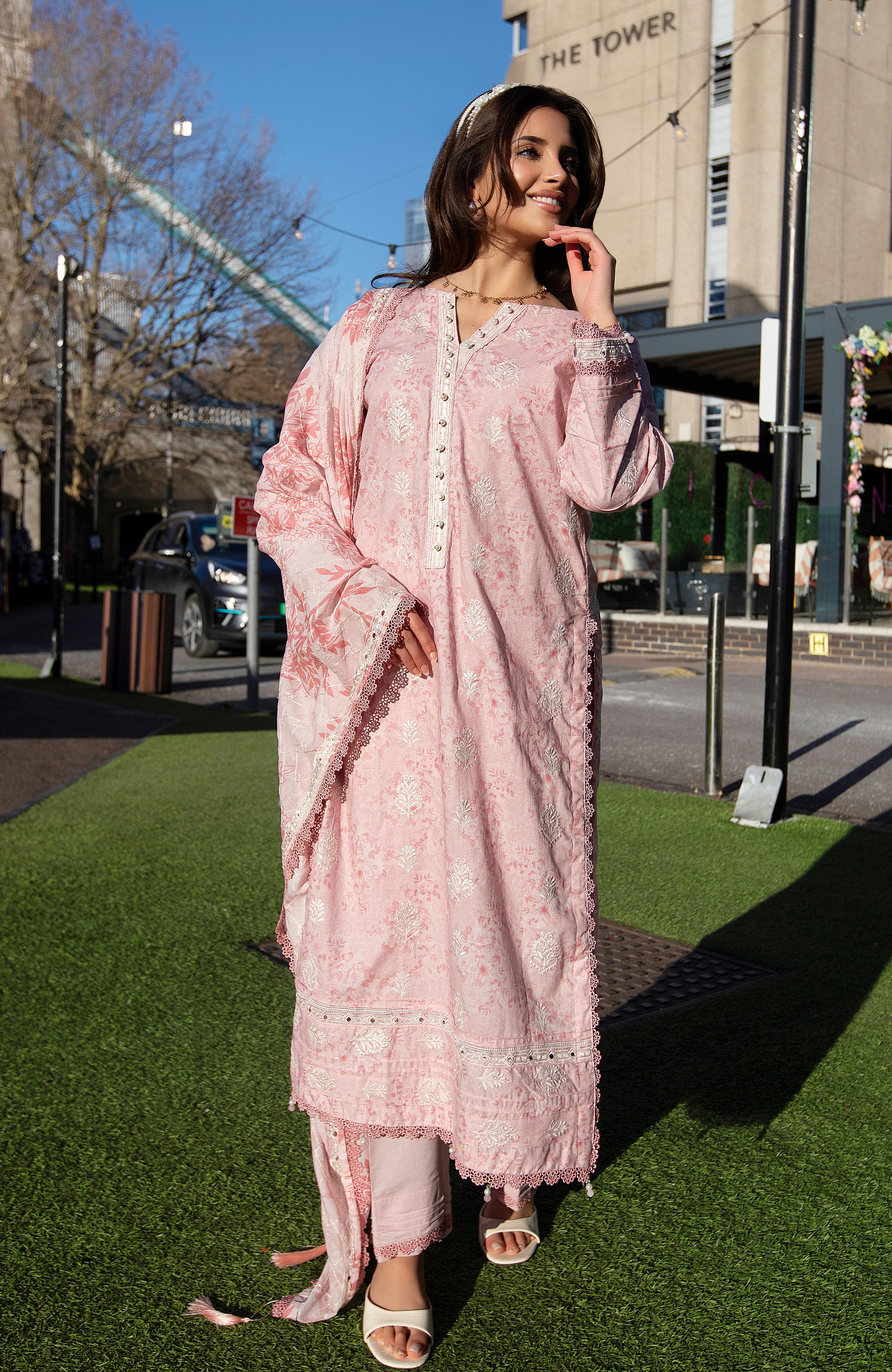 Dhagakari Lawn – DKE-26-04