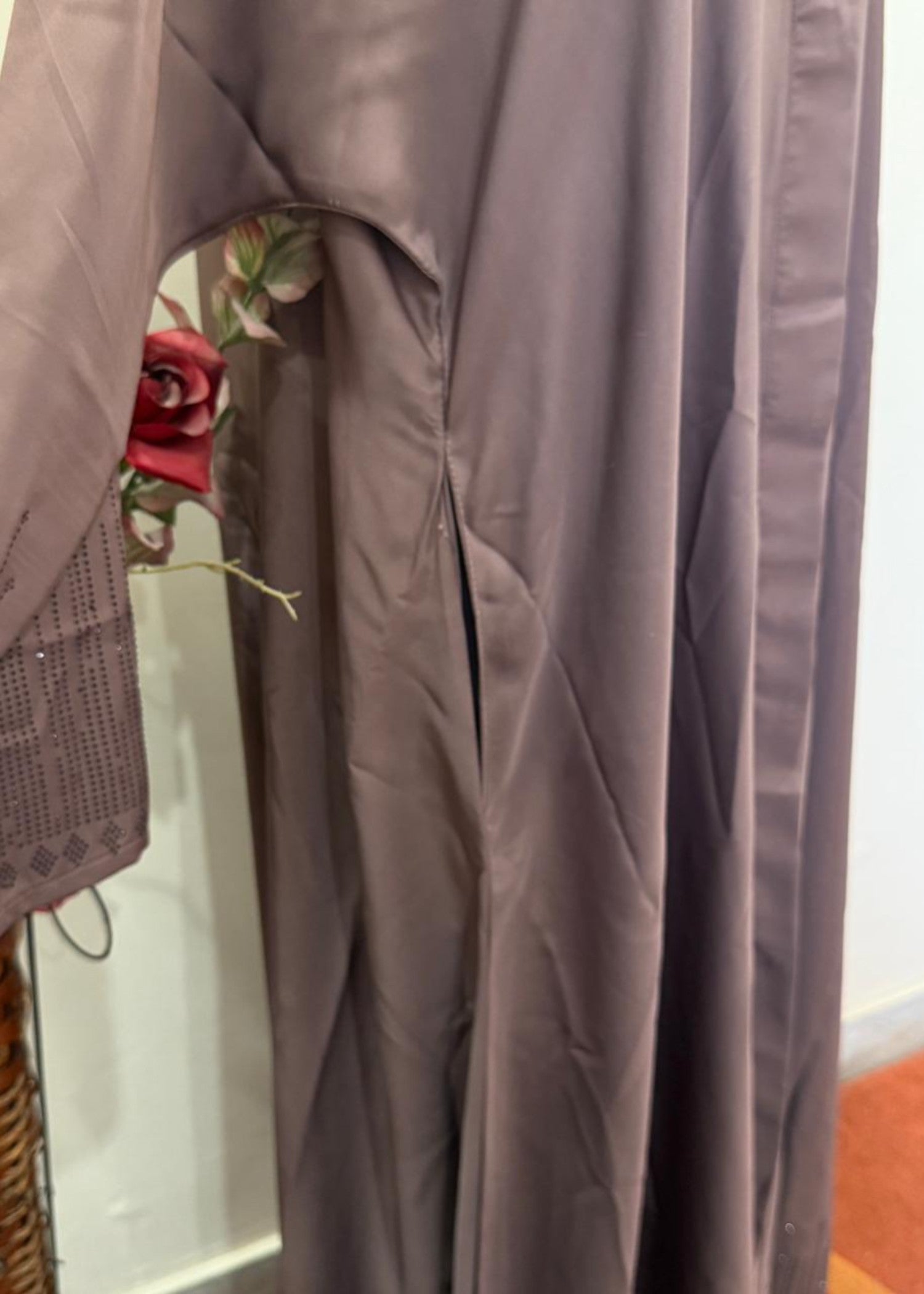 nidha Abaya in Purple taupe