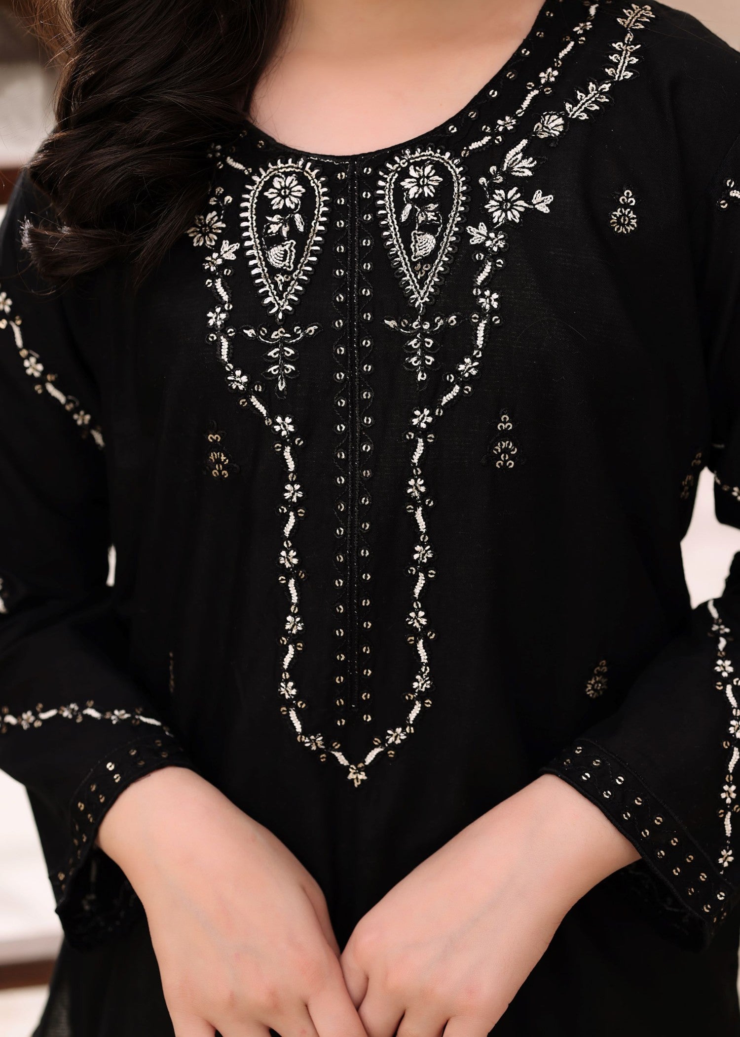lawn Kurta Set in Jet black