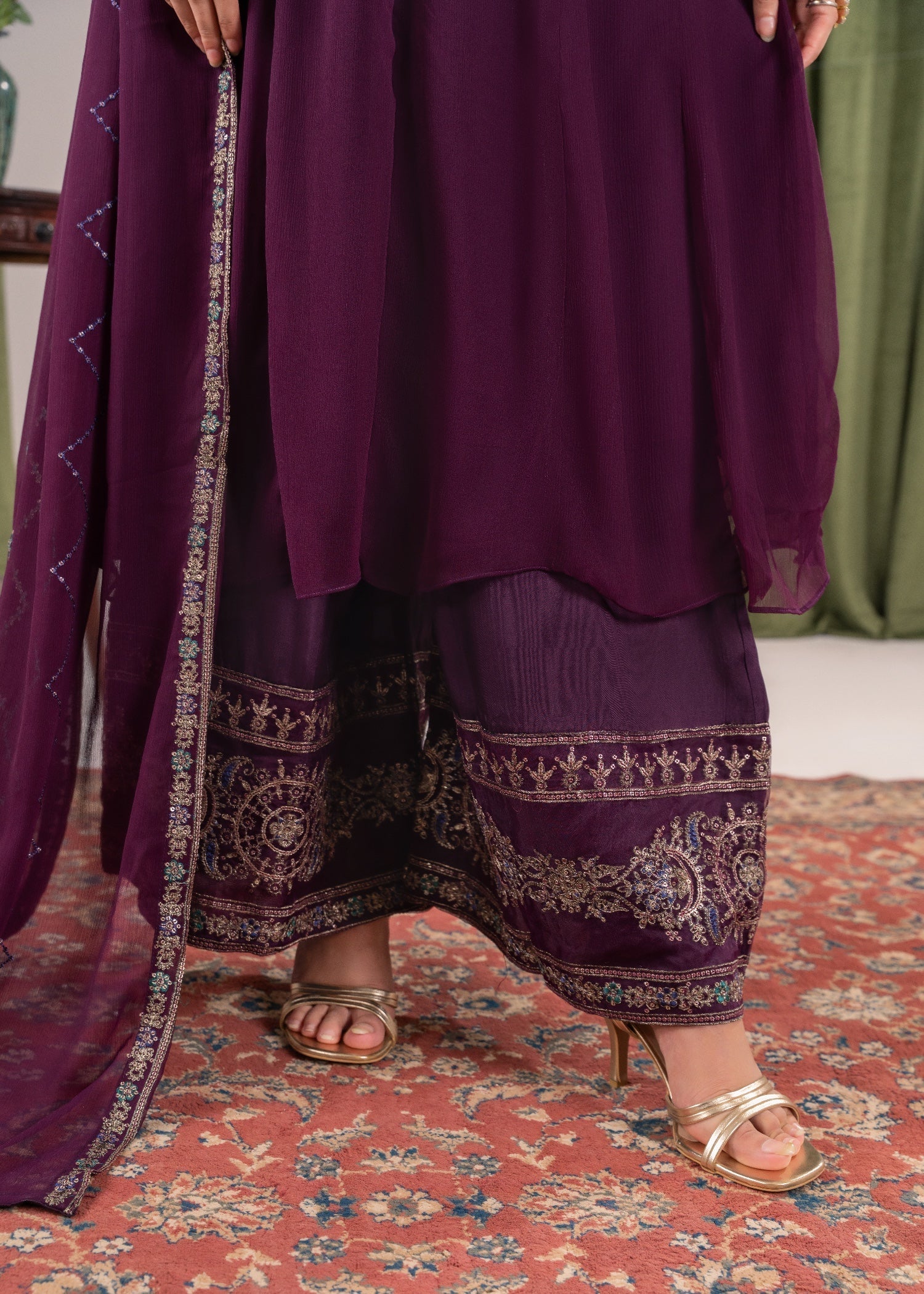 crinkle chiffon Pishwas in Purple