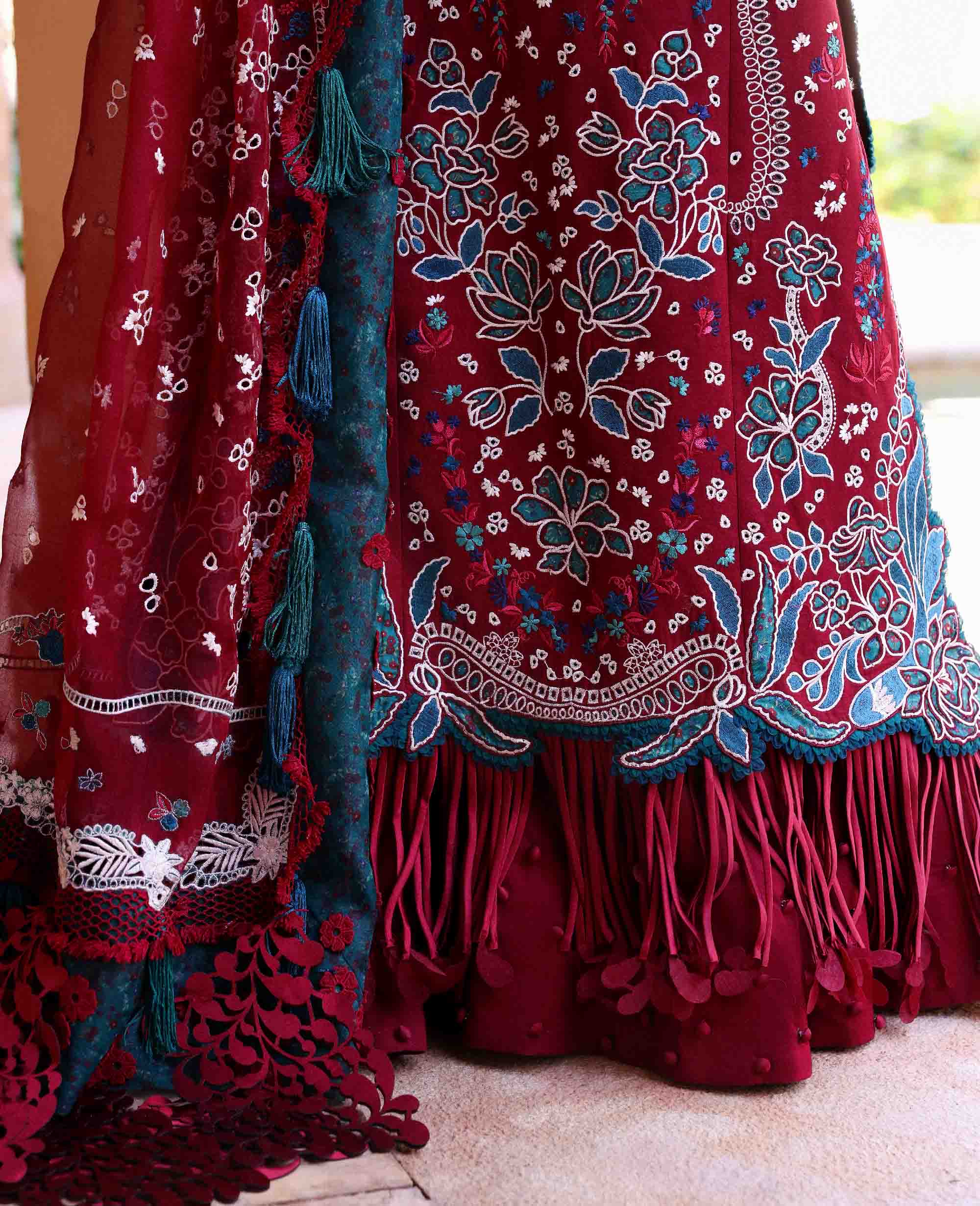 Republic Reine Eid Luxury Lawn – Eden