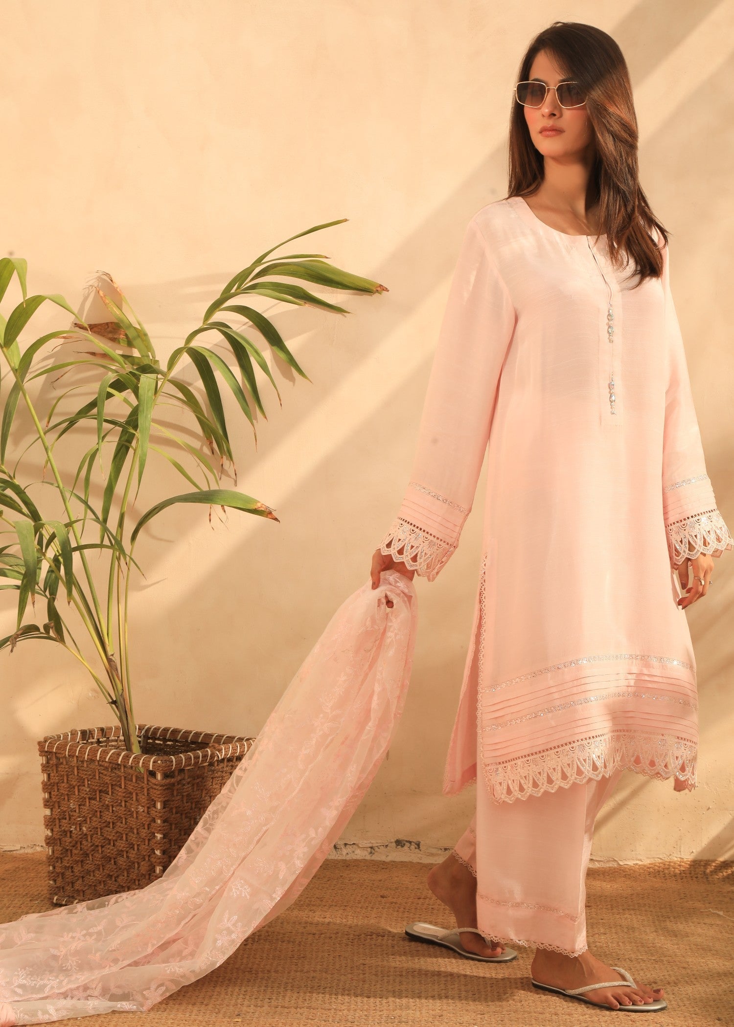 viscose raw silk Kurta Set in Pastel pink