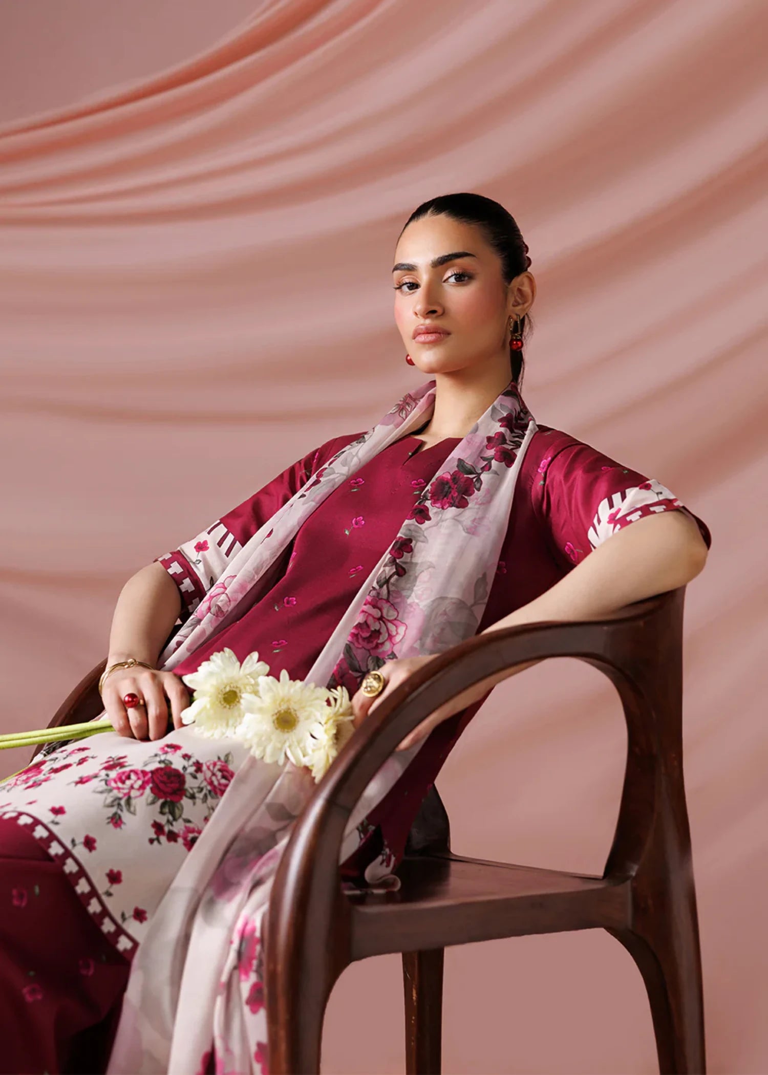lawn Kurta Set in Mulberry