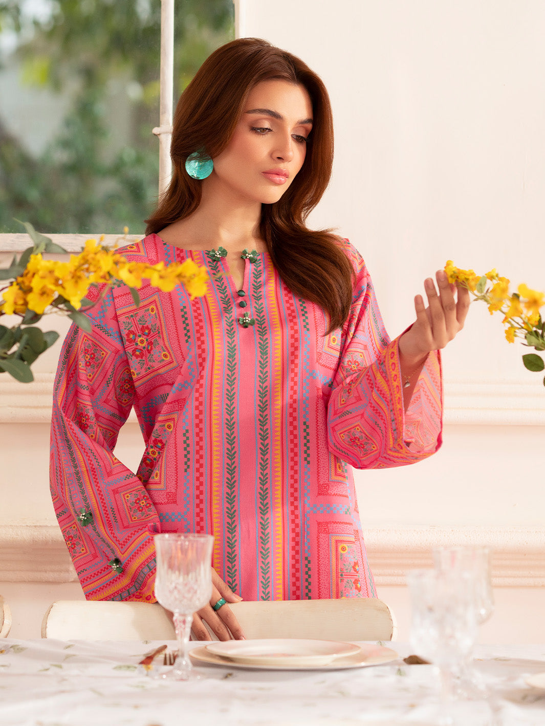 Noir 2PC Lawn – N-01