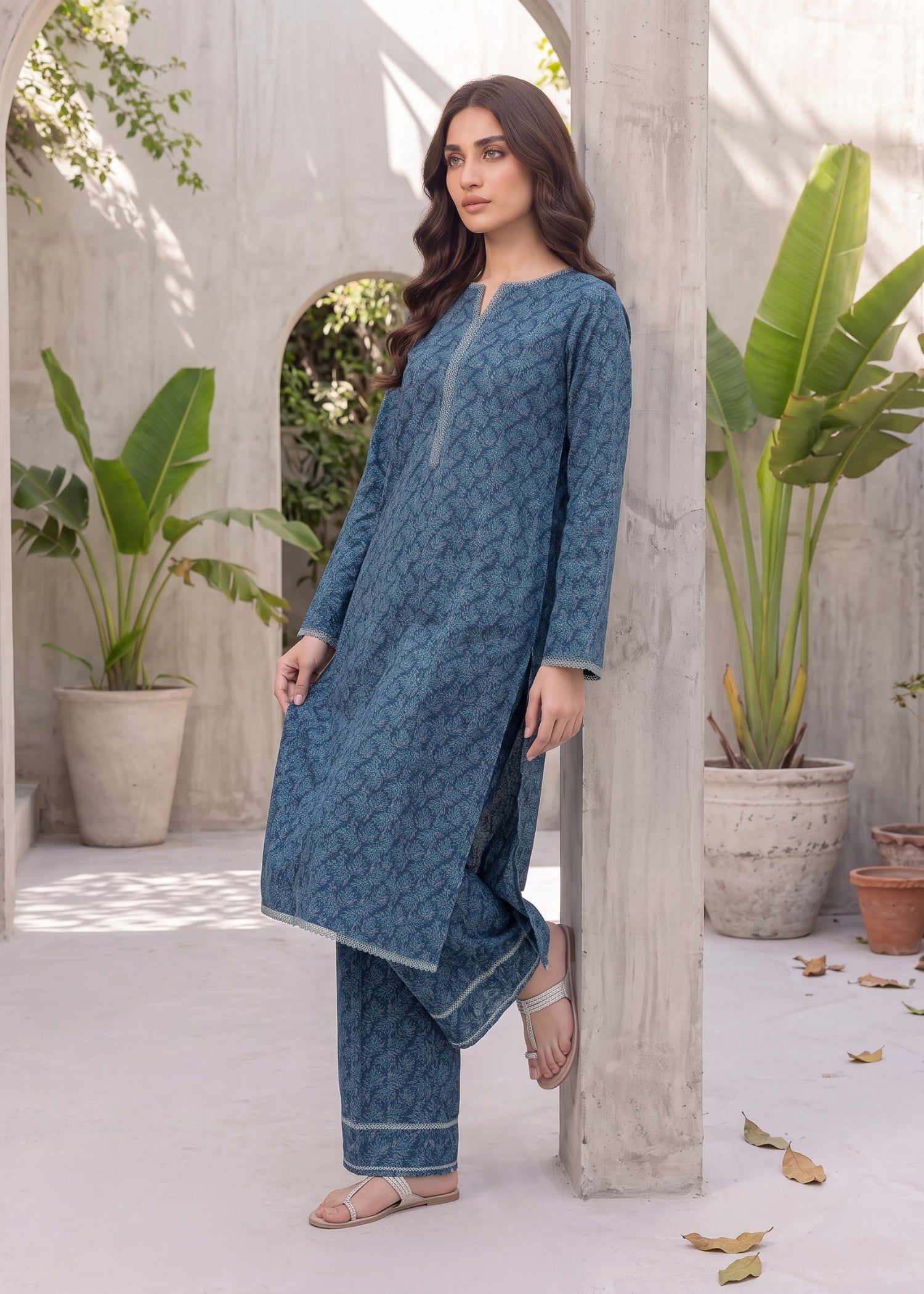 chambray Unstitched in Prussian blue