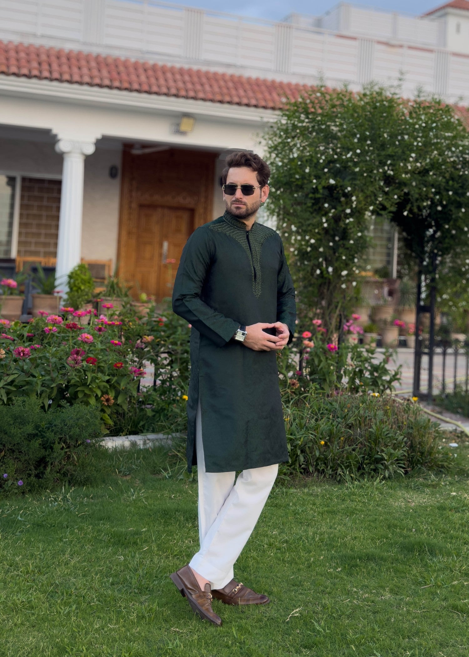 traditional jamawar Kurta in Dark green