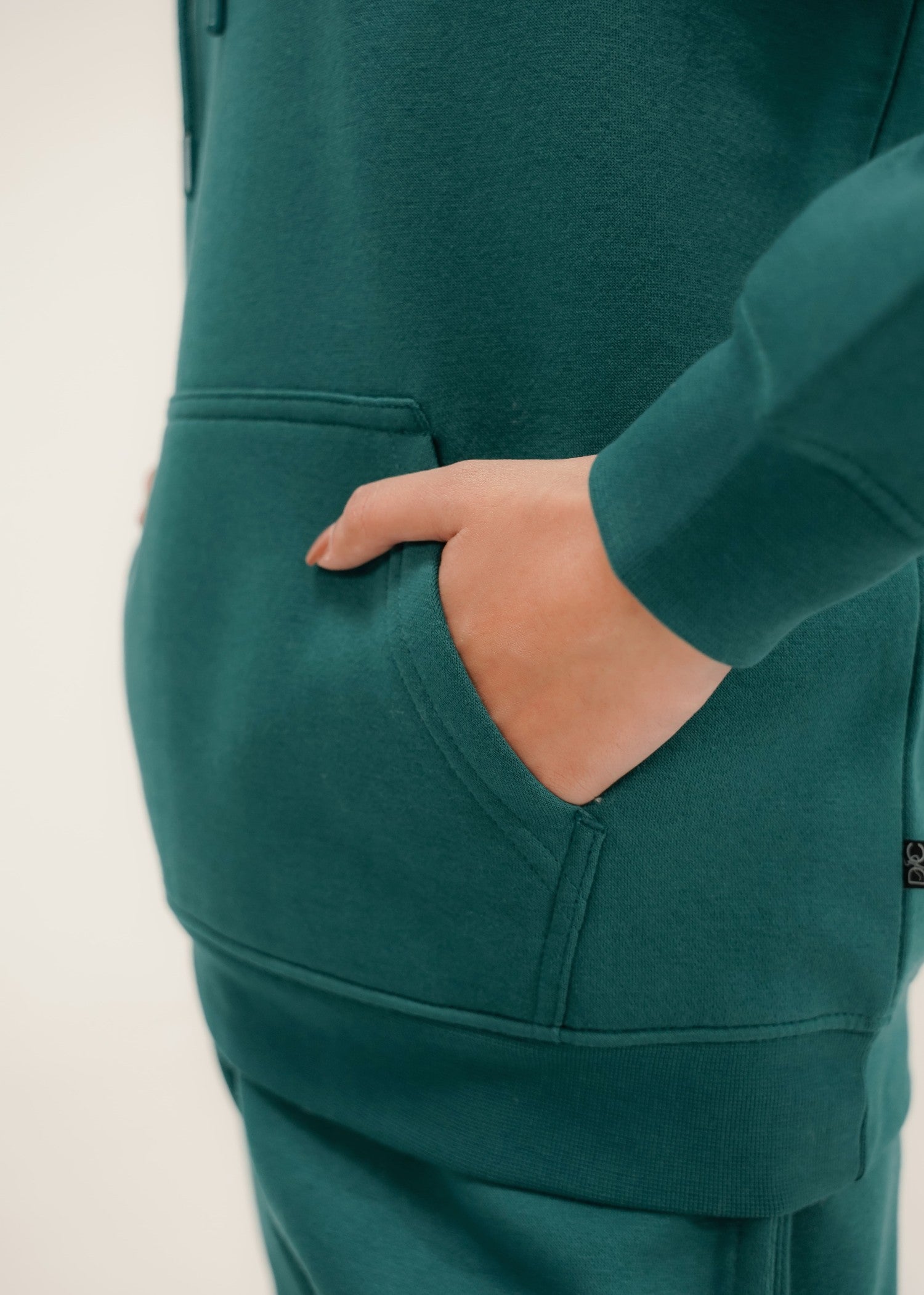 fleece Hoodie in Pine green