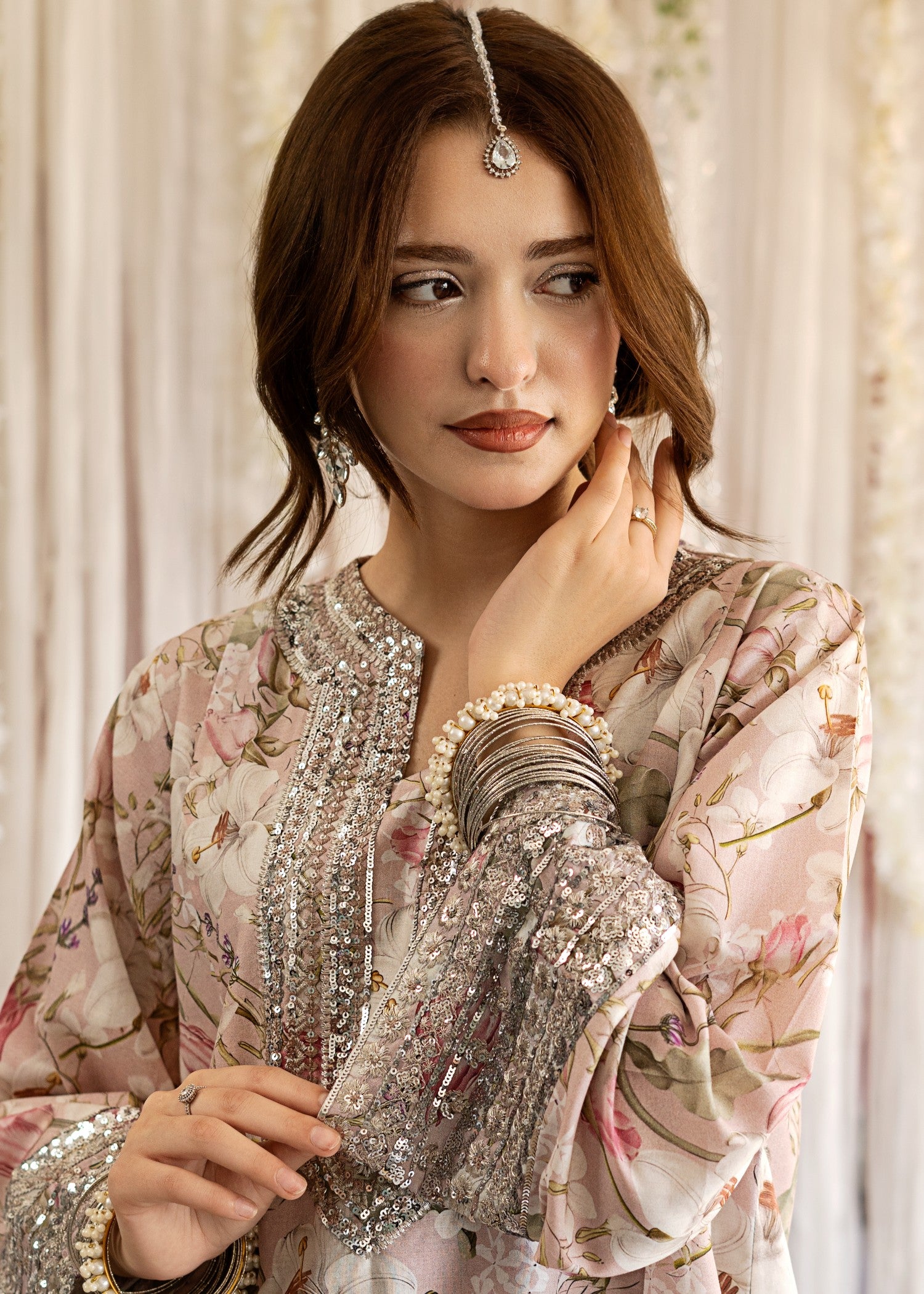 lawn Kurta Set in Baby pink, off-white