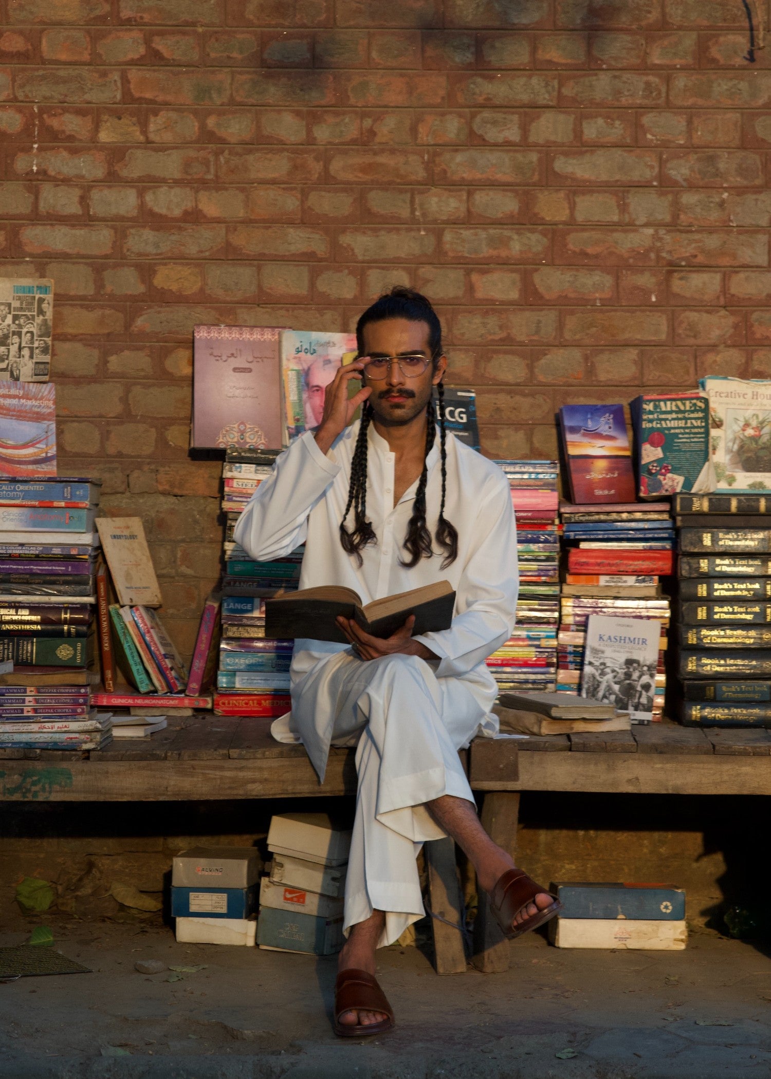 pure boski Kurta Set in Off-white