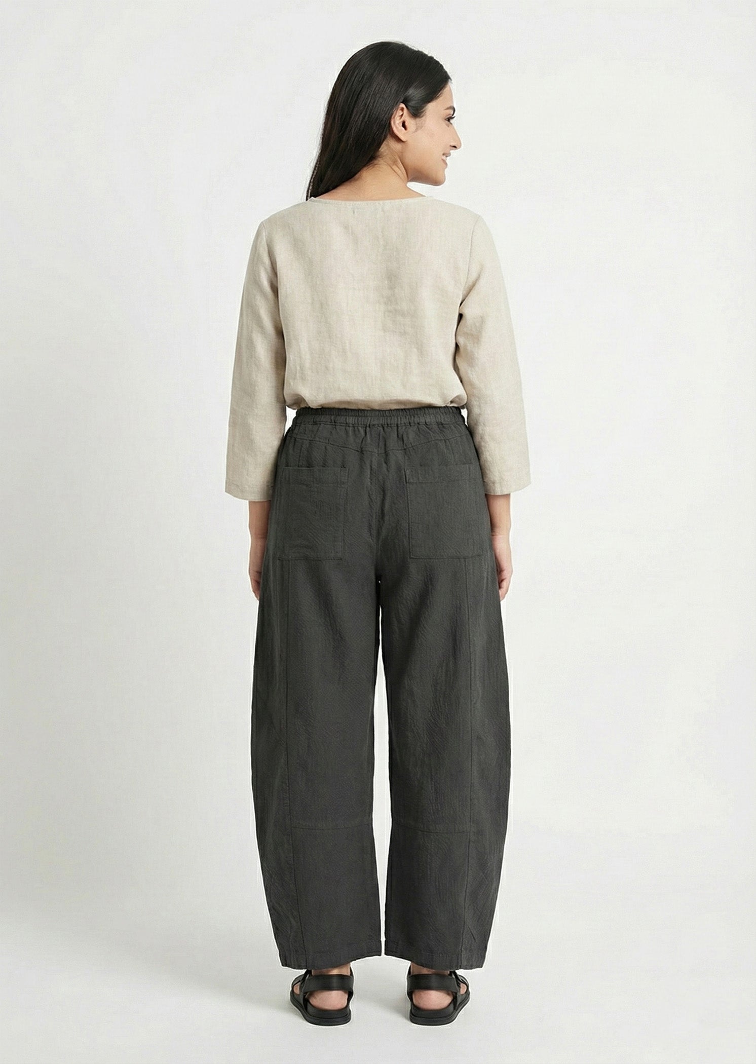 linen Trousers in Grey