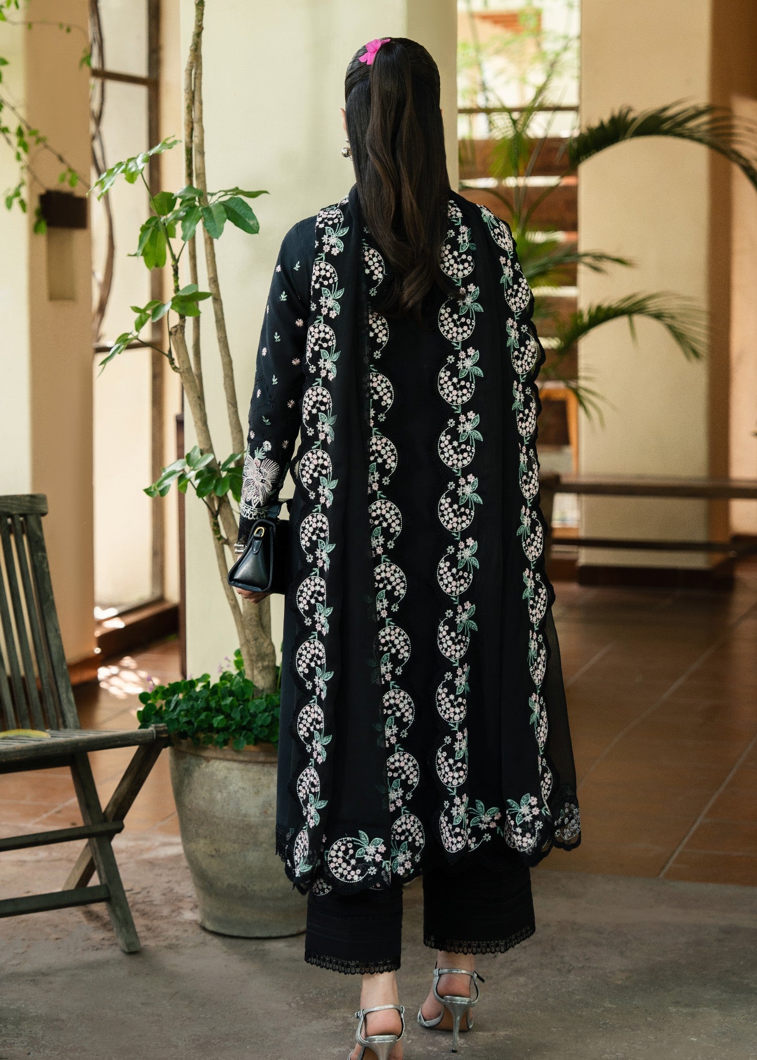 lawn Kurta Set in Black, ivory, moss green