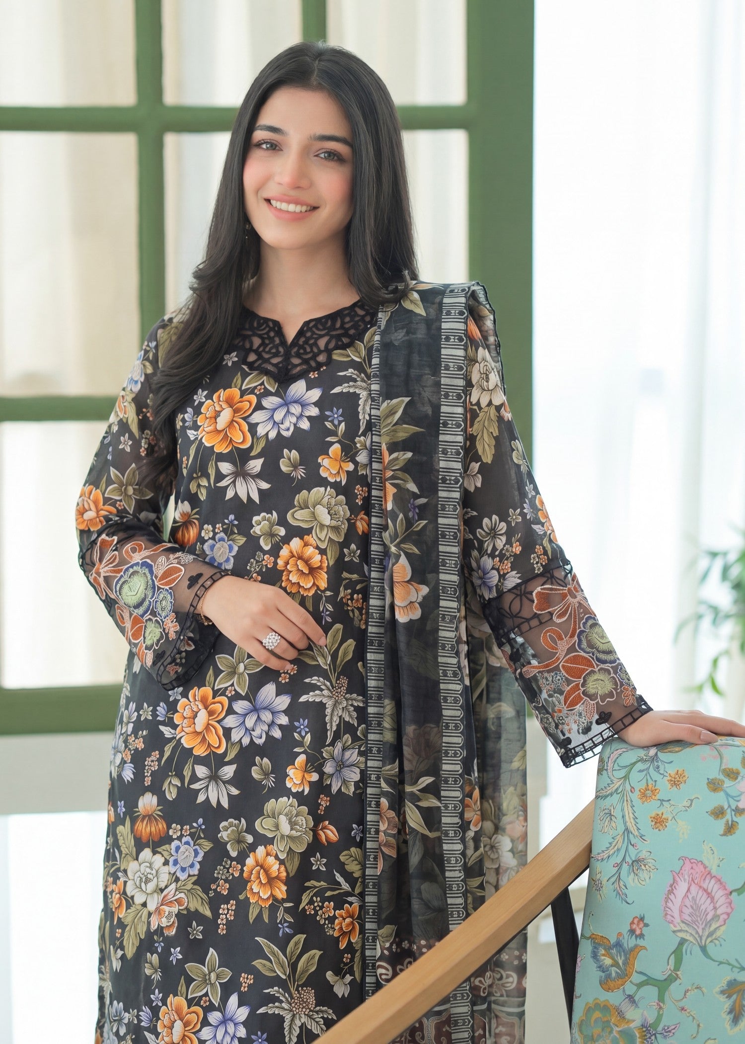 textured lawn Kurta Set in Iron grey