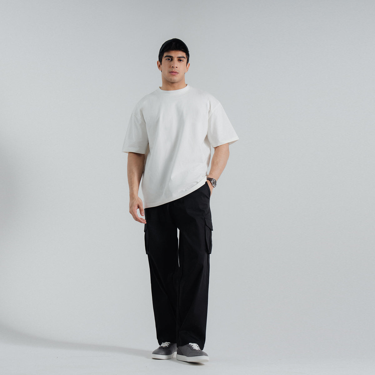 zari cotton T Shirt in White by Wewear