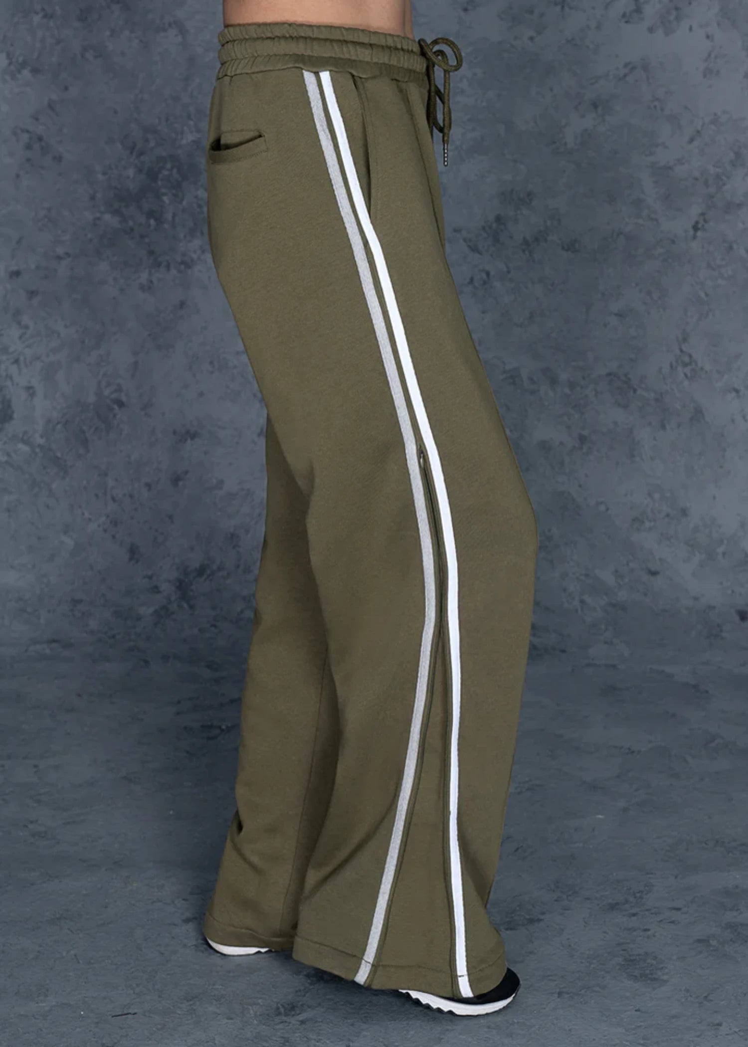 fleece Trousers in Olive green