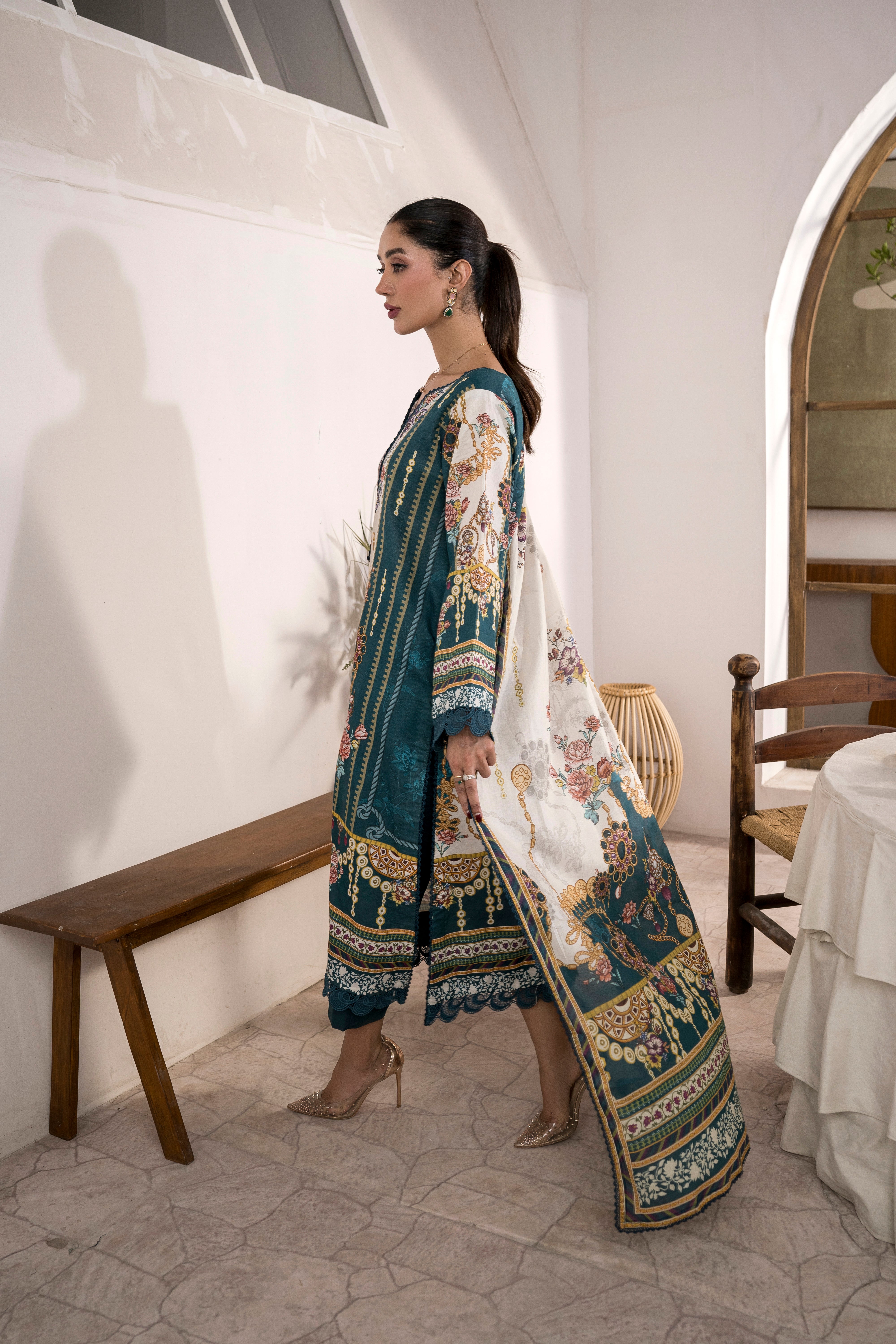 Summer Lawn – D156