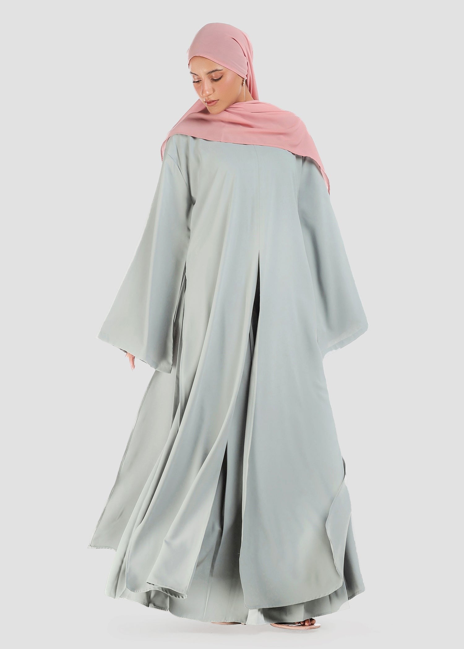 polyester Abaya in Ash grey