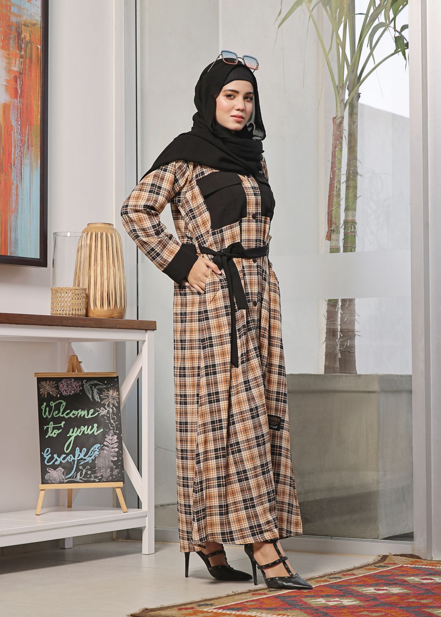 georgette Abaya in Brown