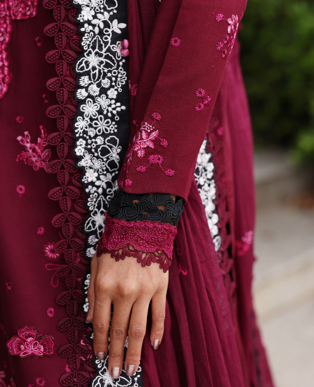 Lilas Lawn – Azari