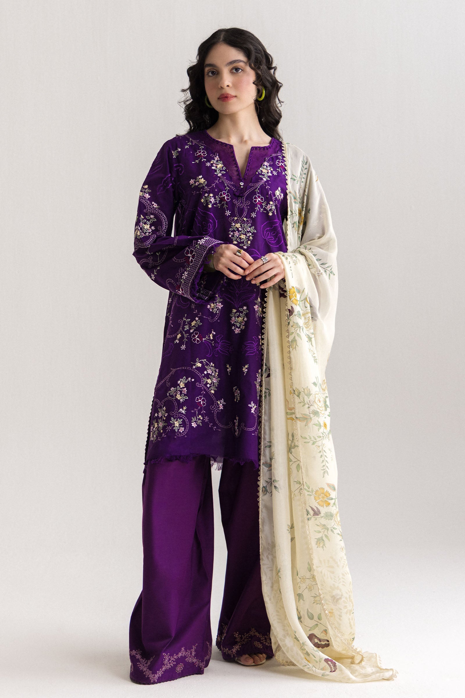Coco Lawn Edit II – Eira-10B