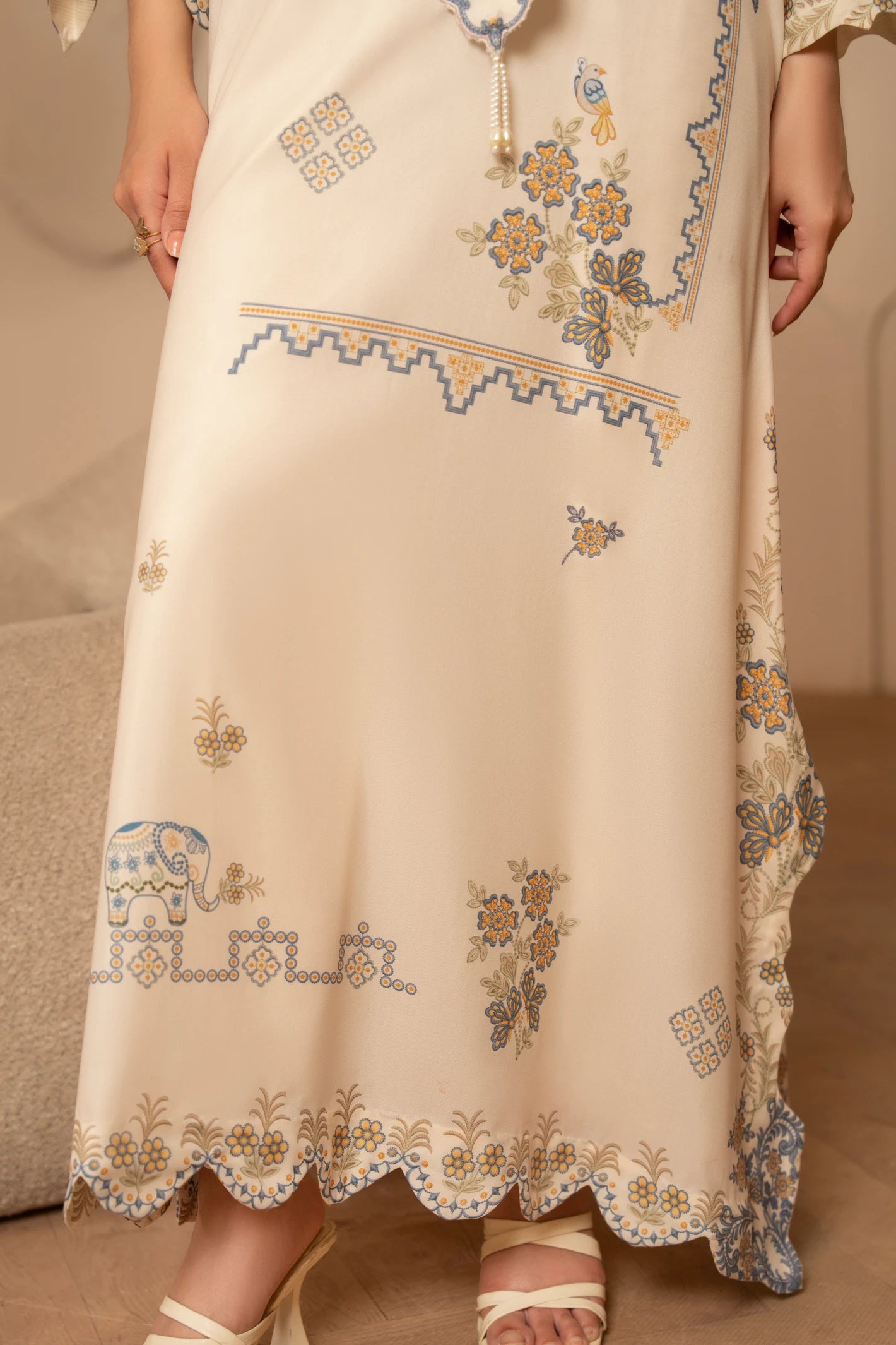 zari lawn Trousers in Beige