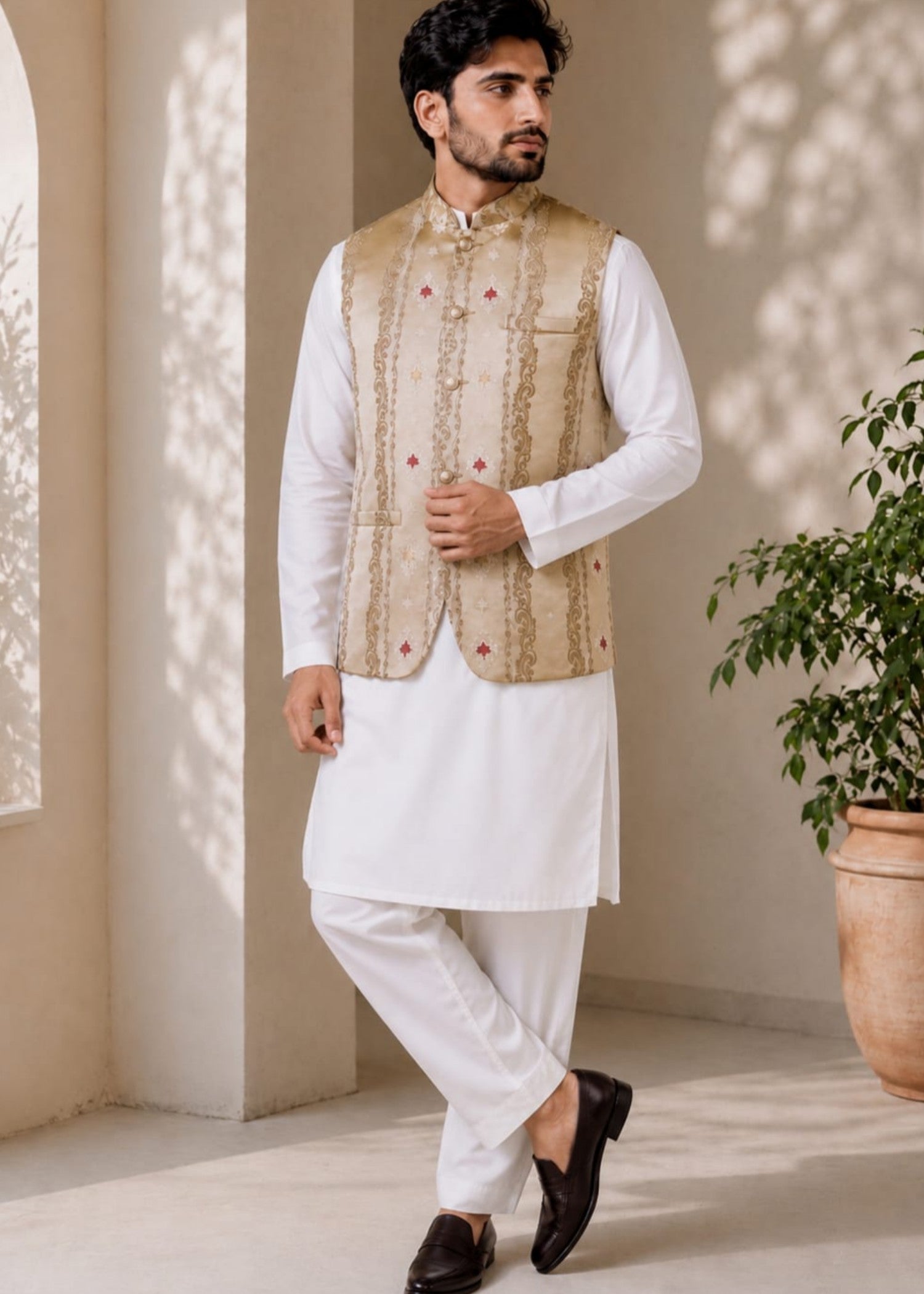 satin polyester jacquard Waistcoat in Cream