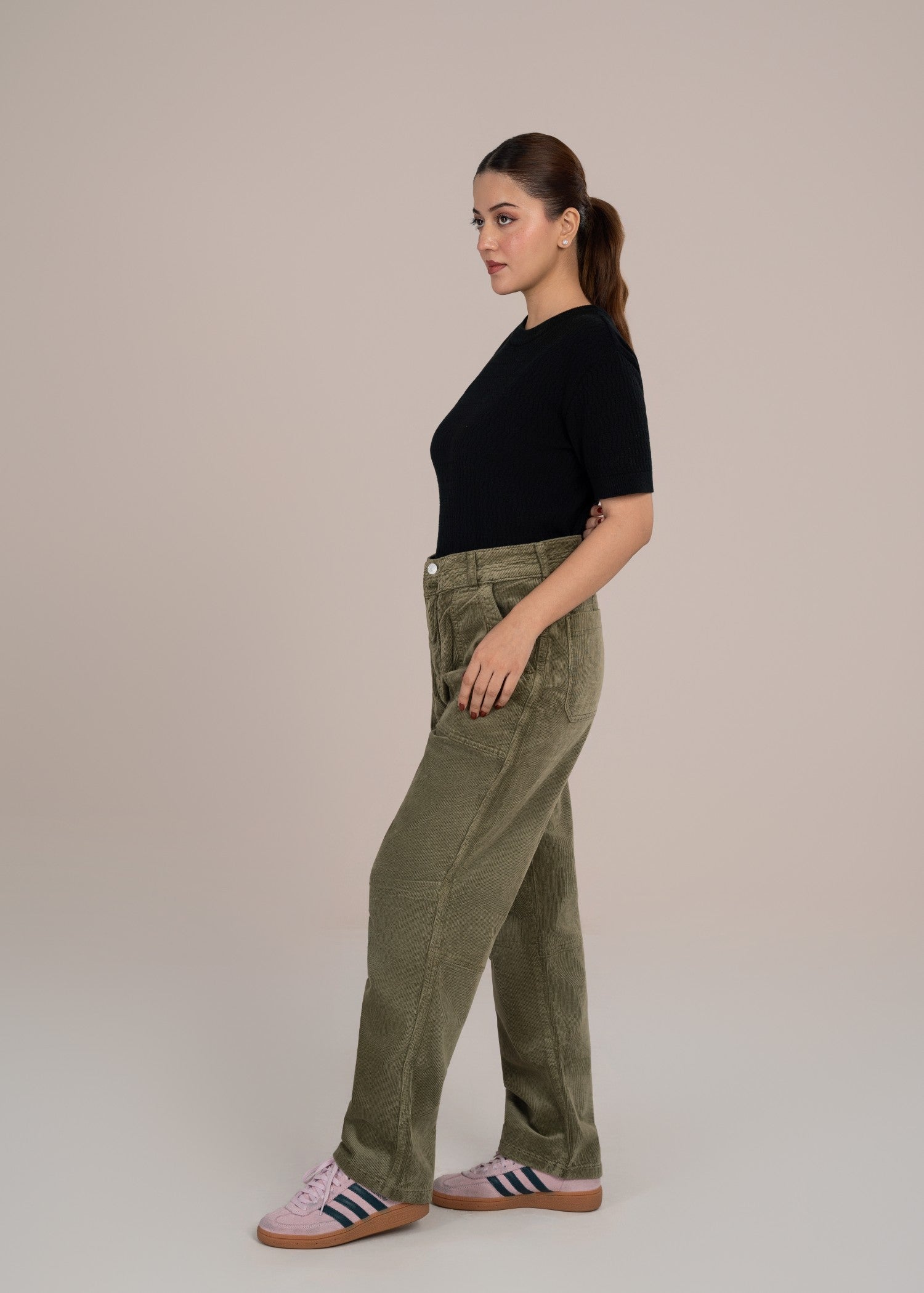 corduroy Pants in Olive green