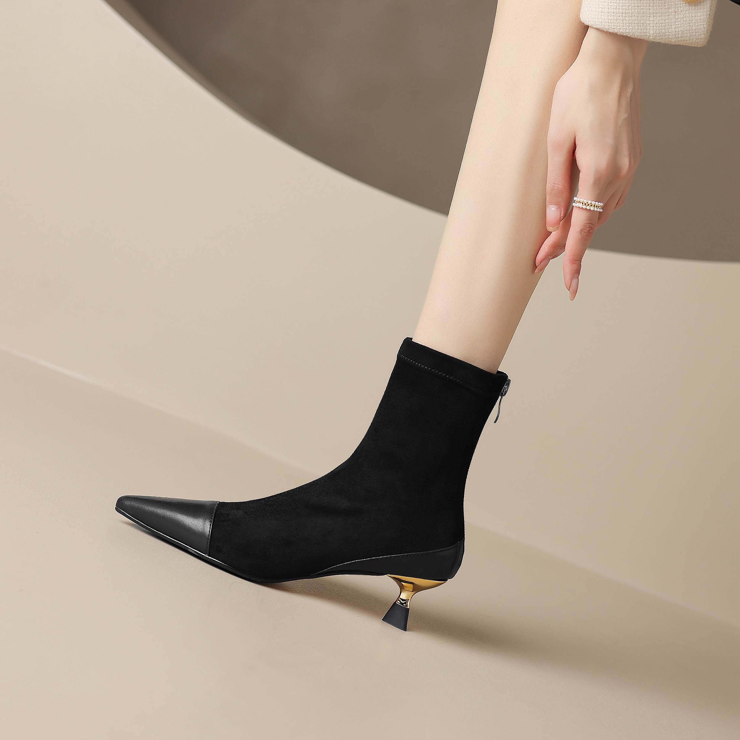SAMANTA LEATHER BOOTS