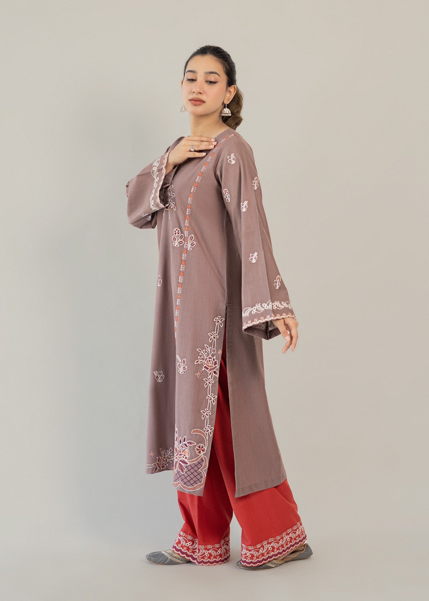 slub khaddar Kurta Set in Red, mauve