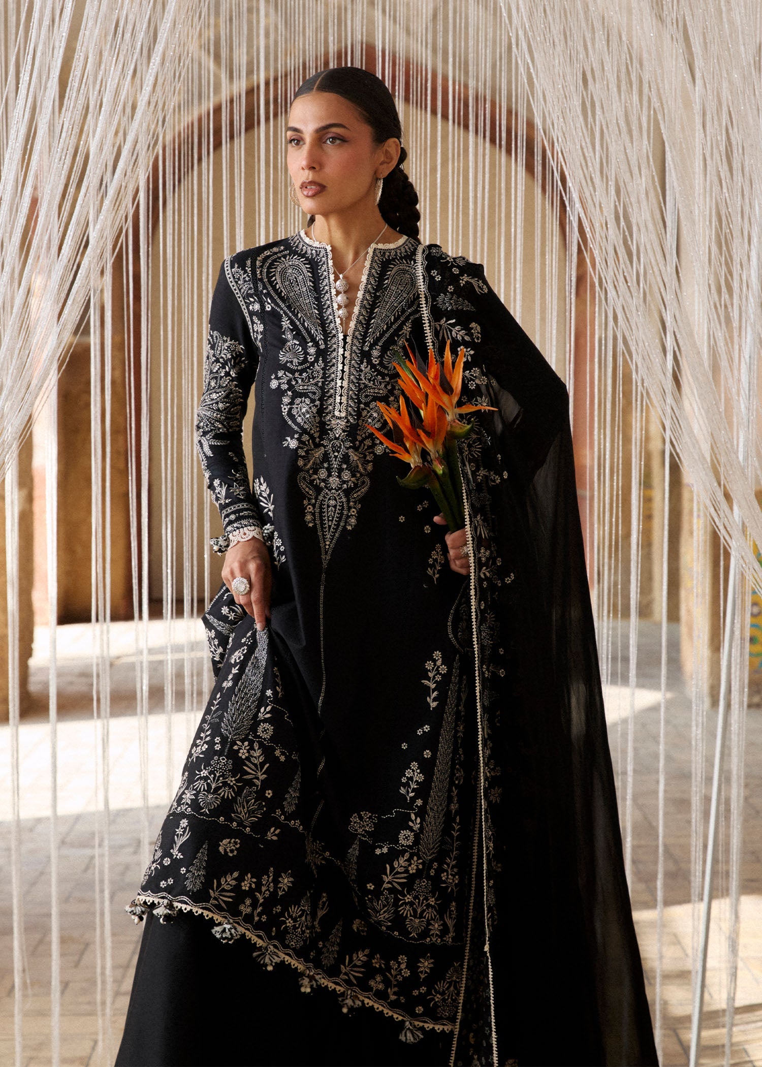 Zan Festive Luxury Lawn – Meshki