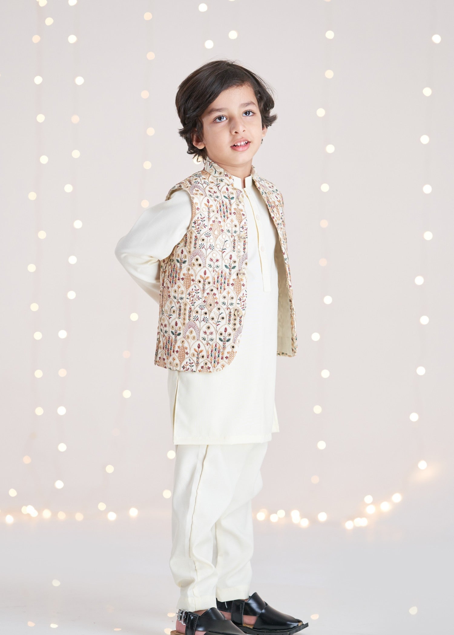 raw silk Waistcoat in White