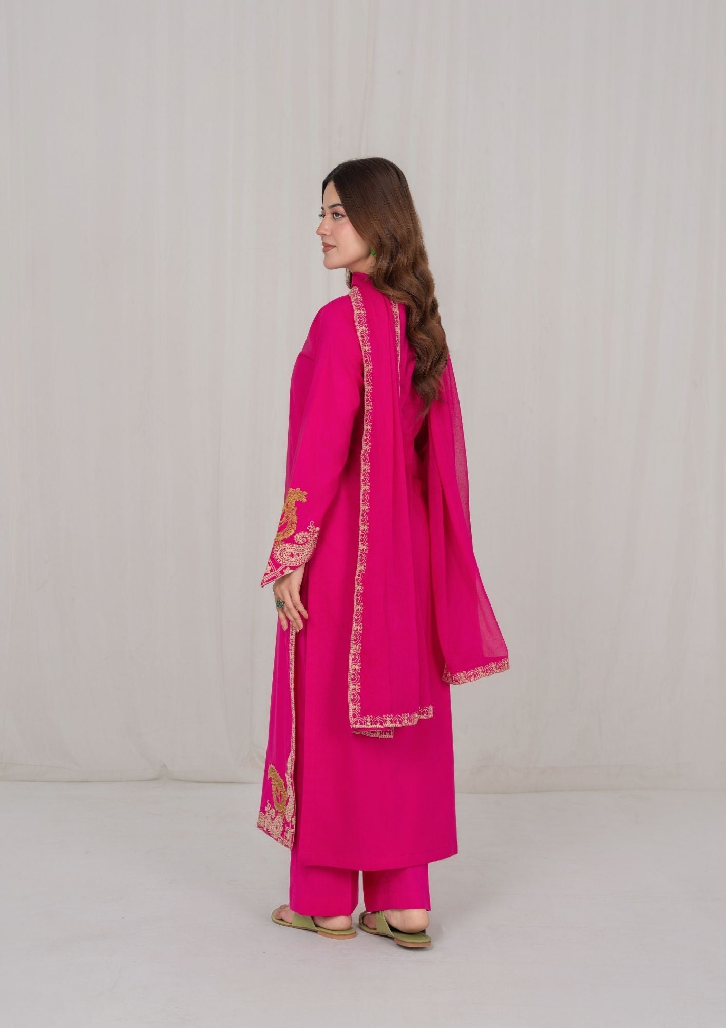 lawn Kurta Set in Hot pink