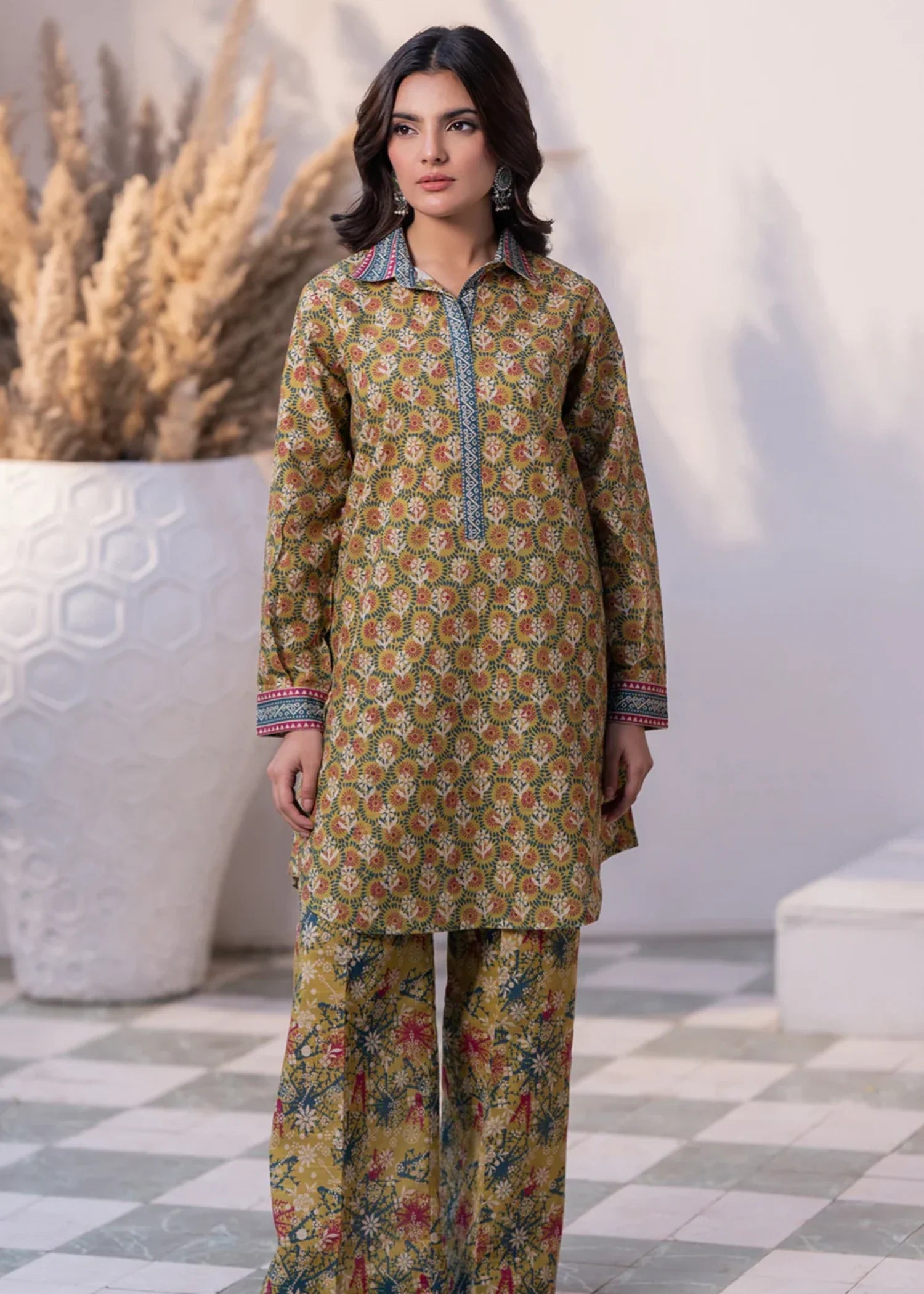 khaddar Unstitched in Olive green