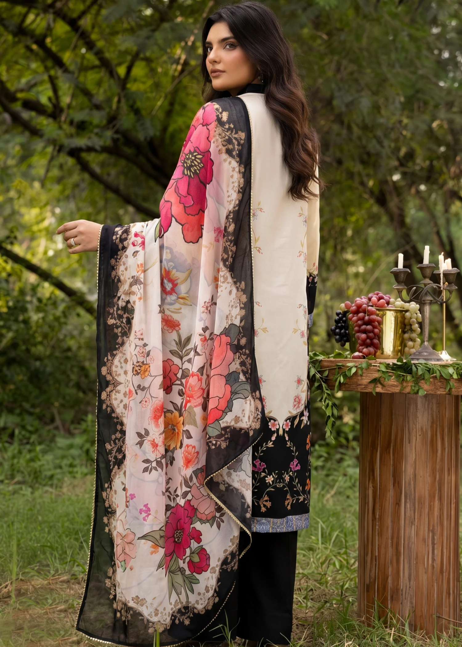 silk charmeuse Kurta Set in Porcelain