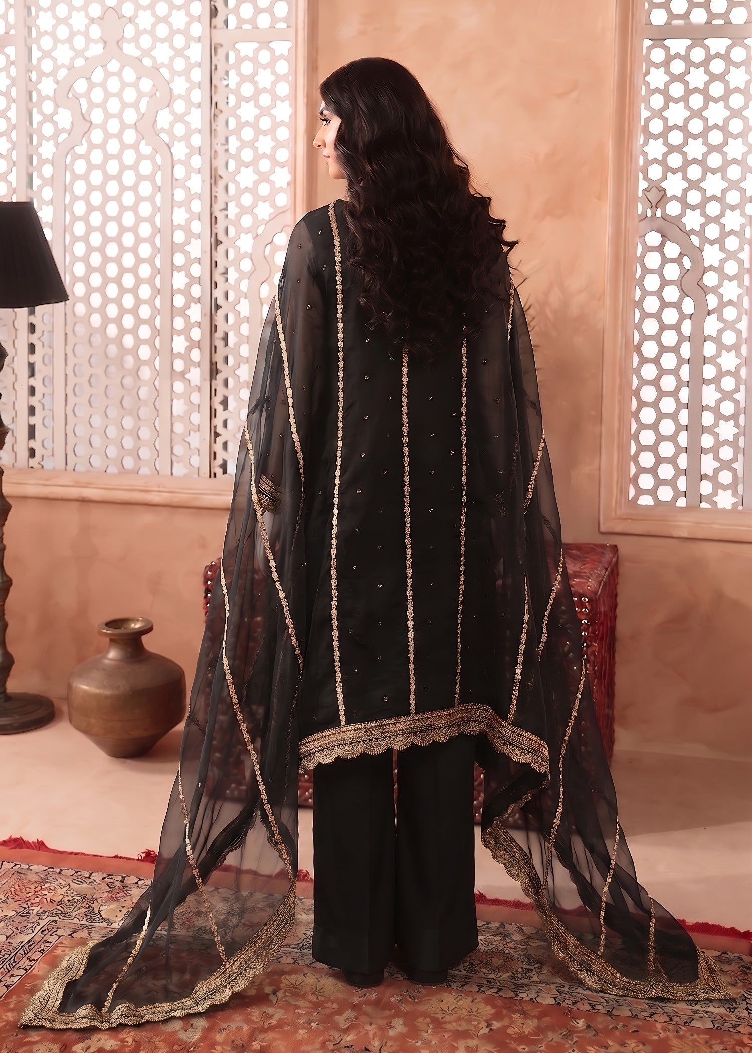 bemberg crinkle chiffon Kurta Set in Jet black