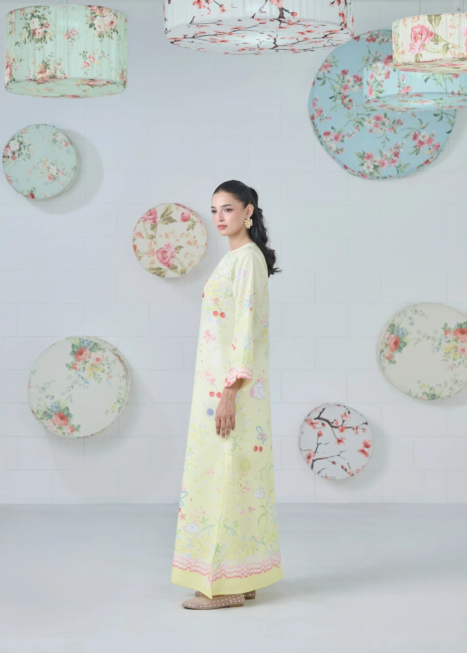 raw silk Kaftan in Light yellow
