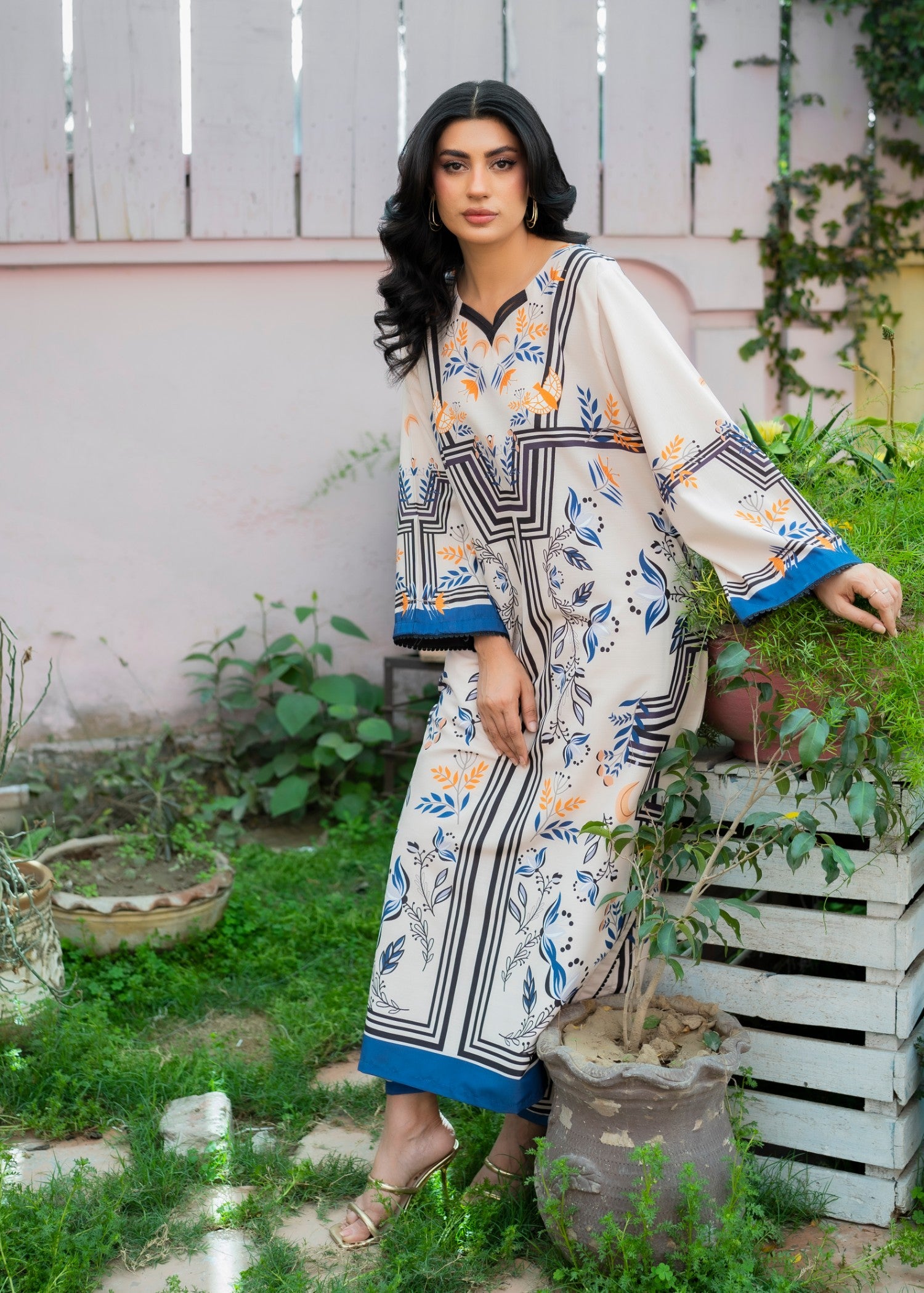 poly lawn Kaftan in Cotton